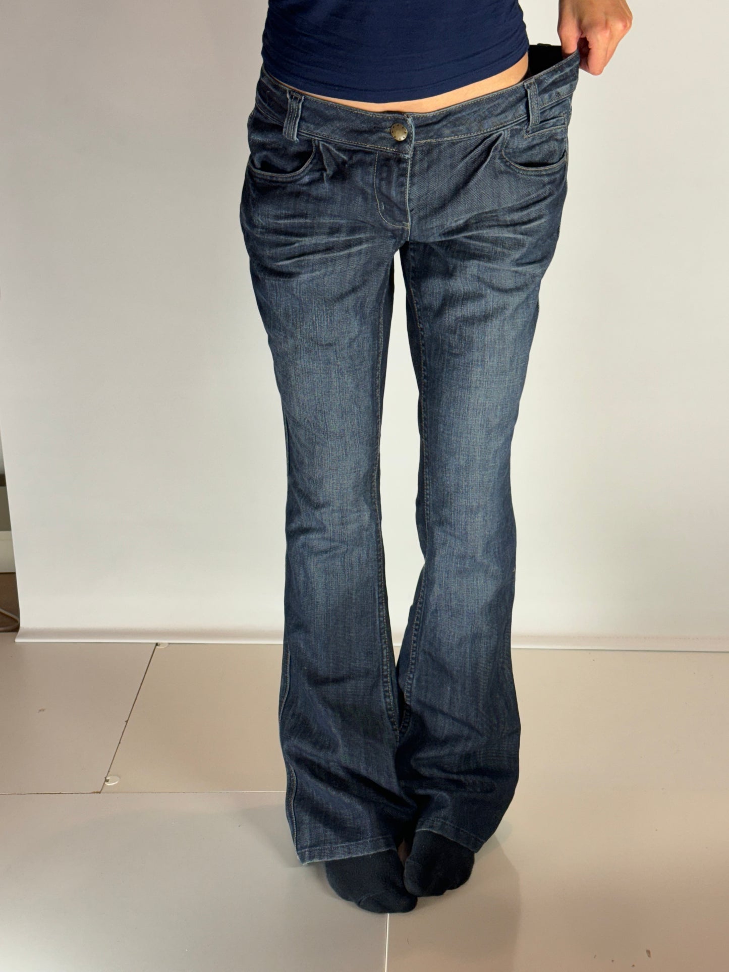 Lågmidjade jeans–stl: M