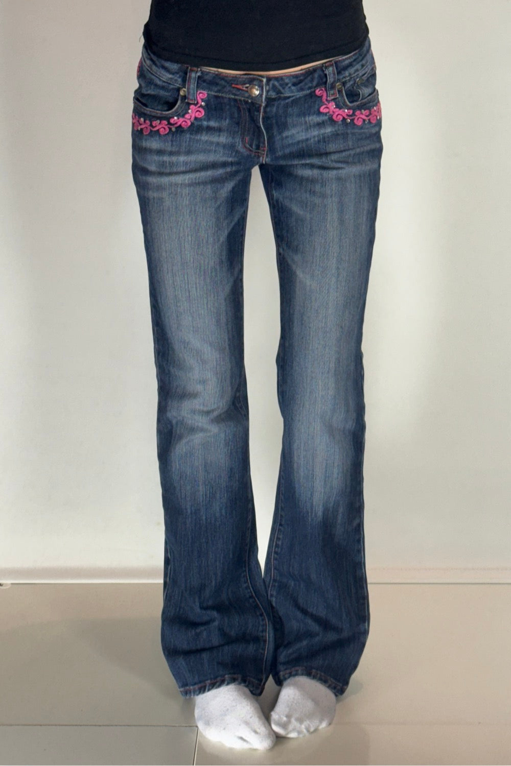 Lågmidjade jeans–stl: S