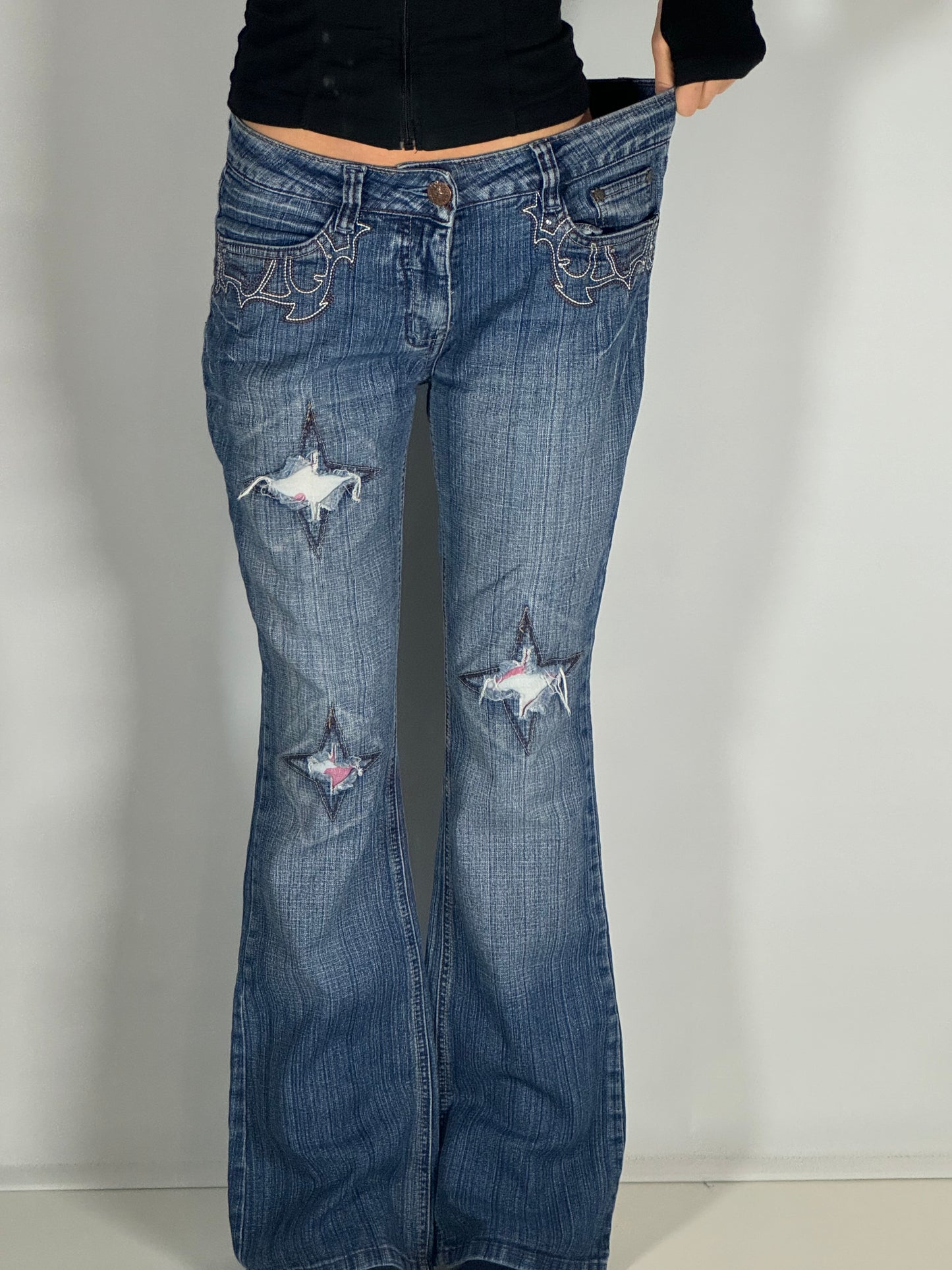 Utsvängda jeans stl: S/M