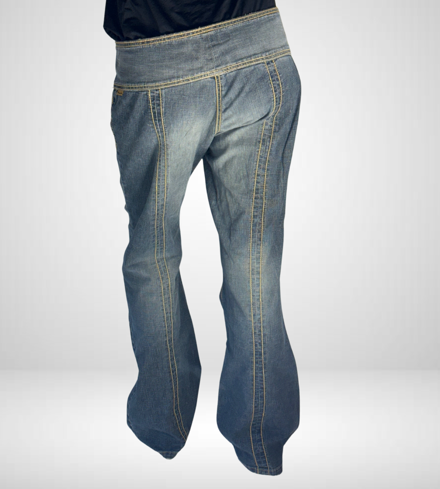 Lågmidjade jeans–stl: M