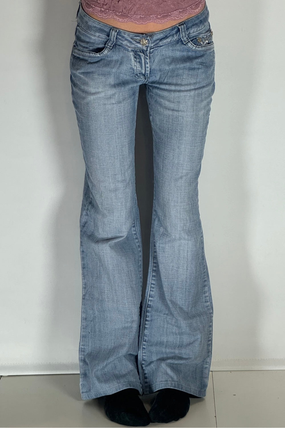 Lågmidjade jeans–stl: S