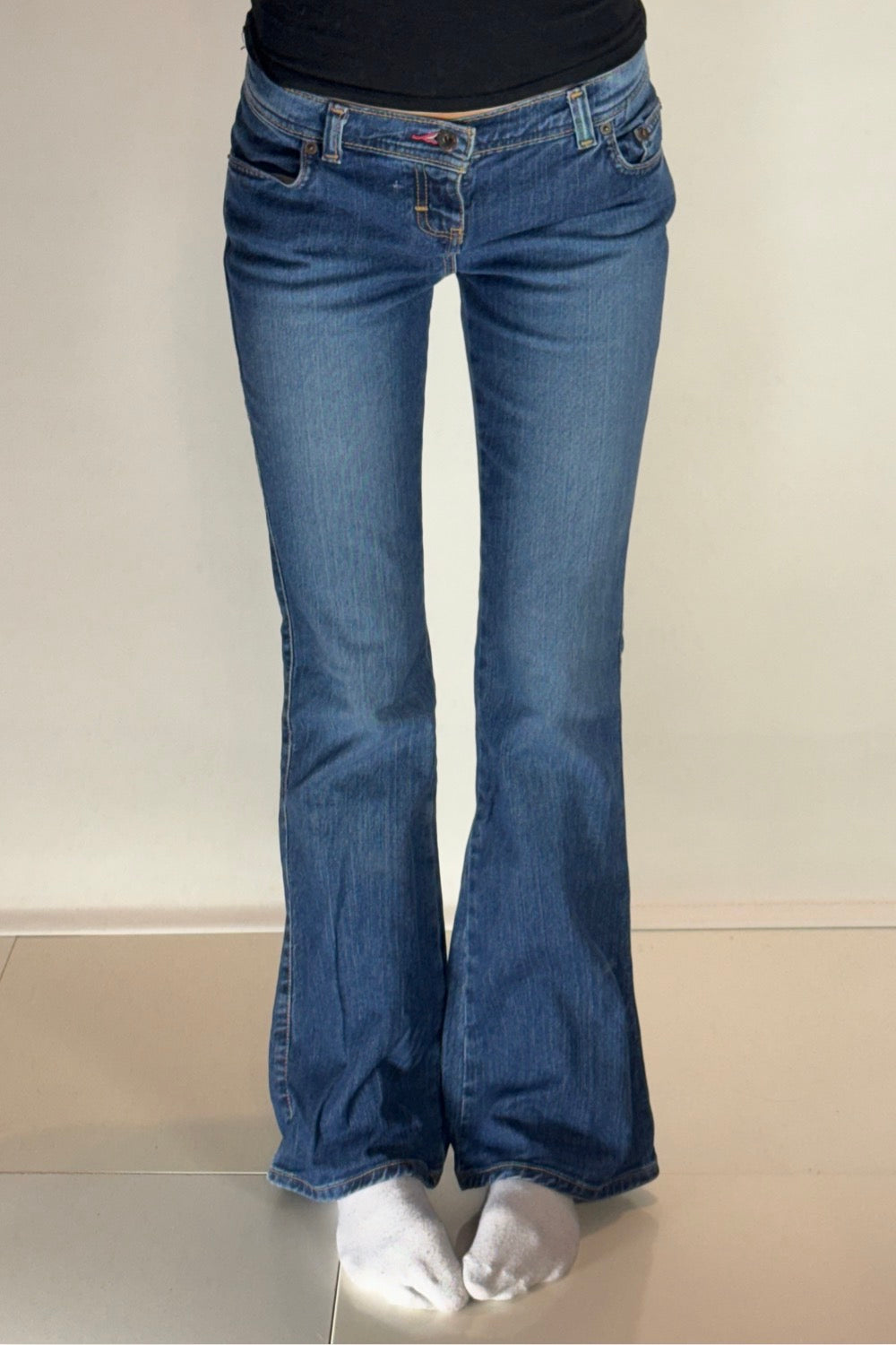Lågmidjade jeans–stl: XS/S