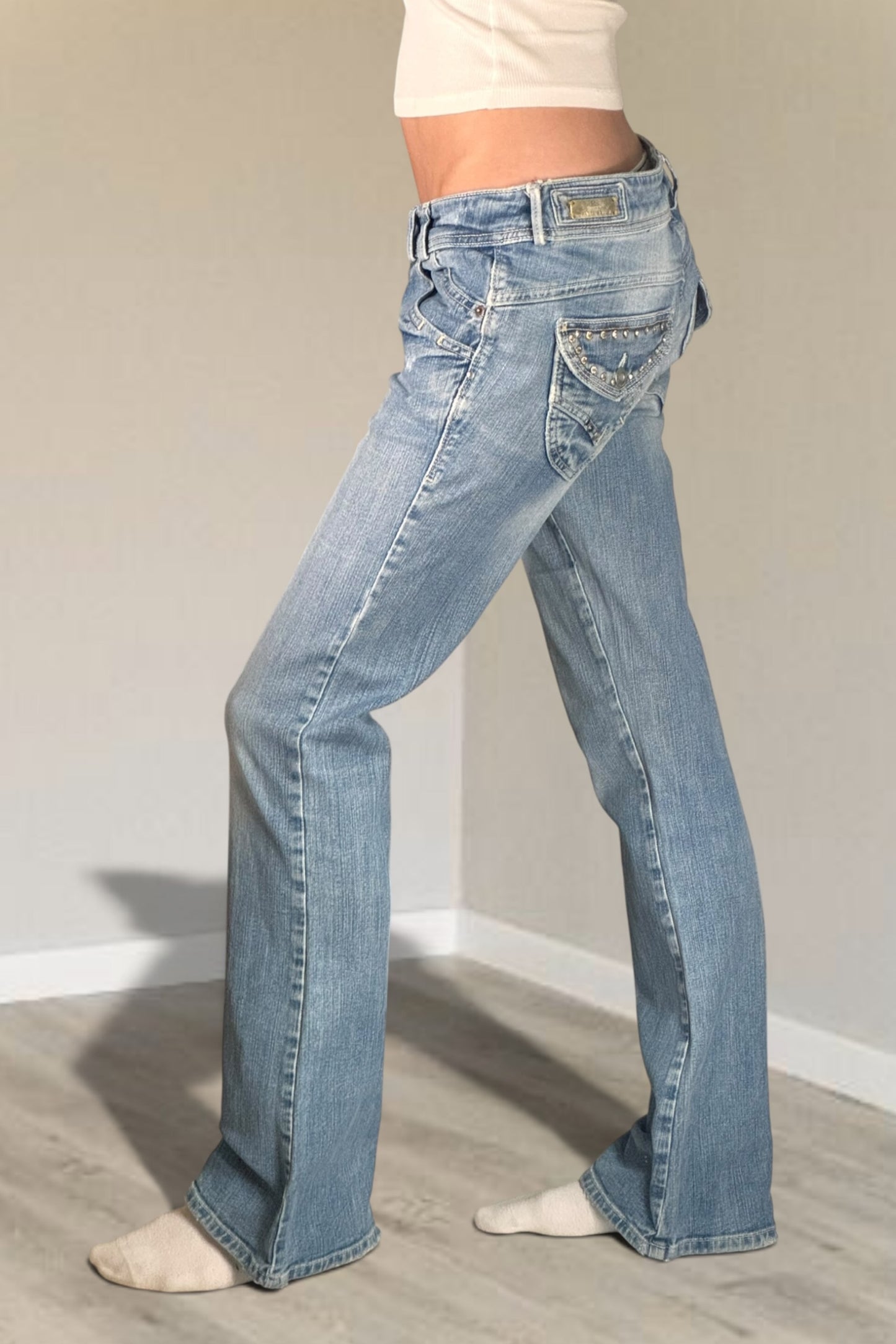 Low-rise jeans size: (copy 2)