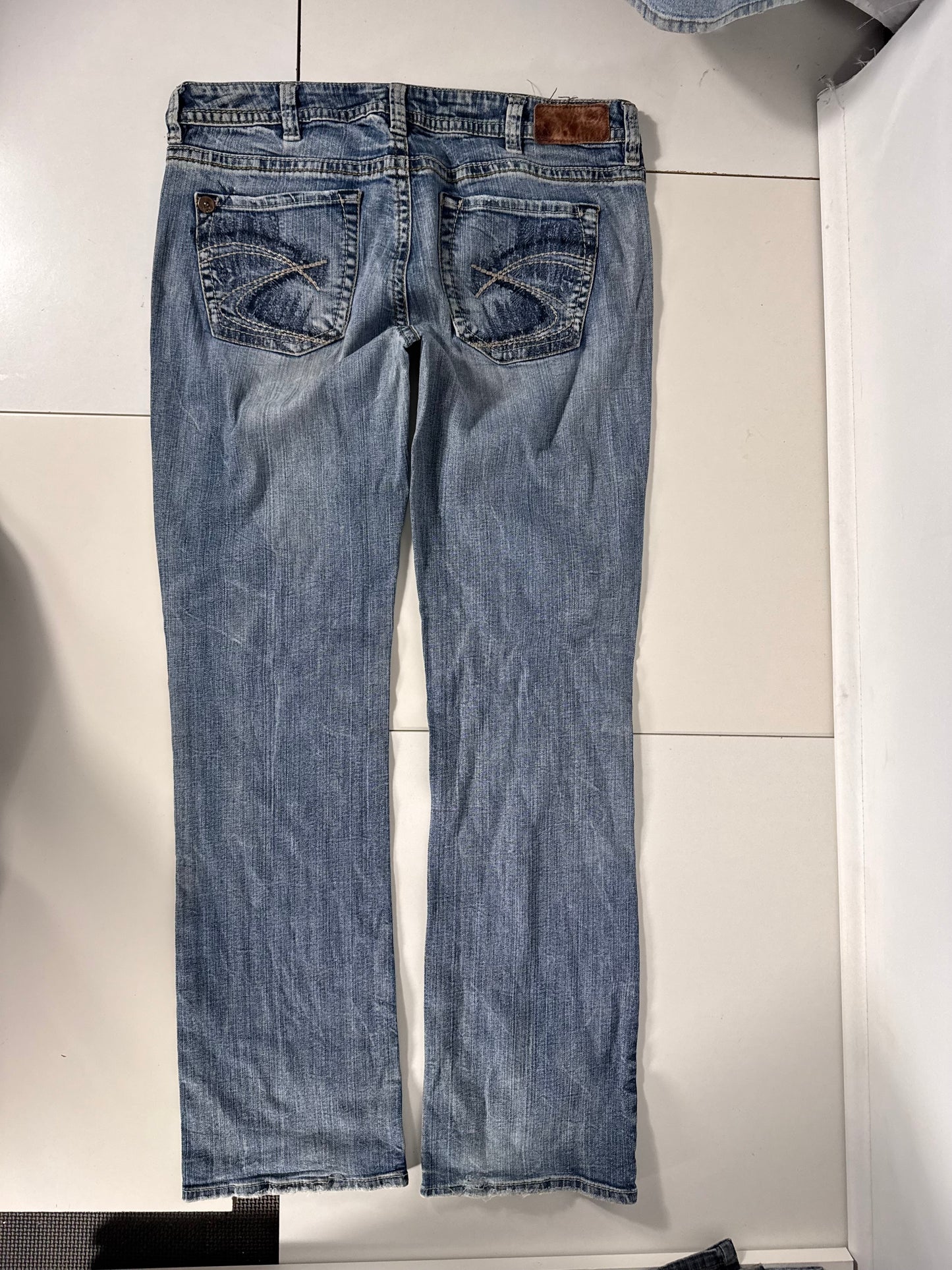 Lågmidjade jeans stl: M
