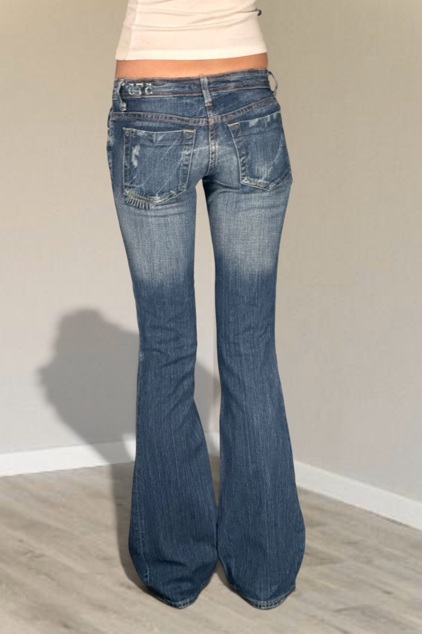 Lågmidjade jeans stl: (kopia 49)