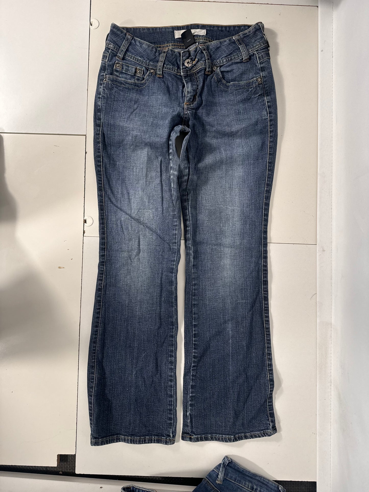 Utsvängda jeans stl: XS
