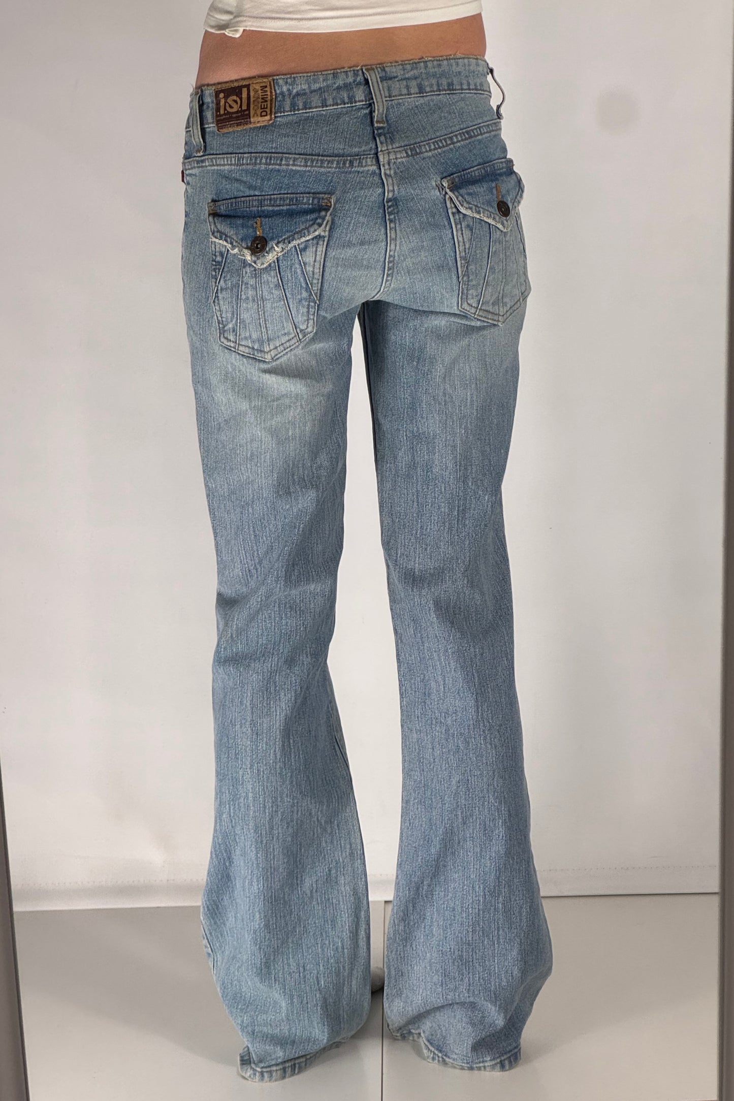 Utsvängda jeans stl: XS