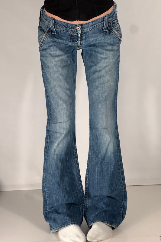 Lågmidjade jeans stl: L