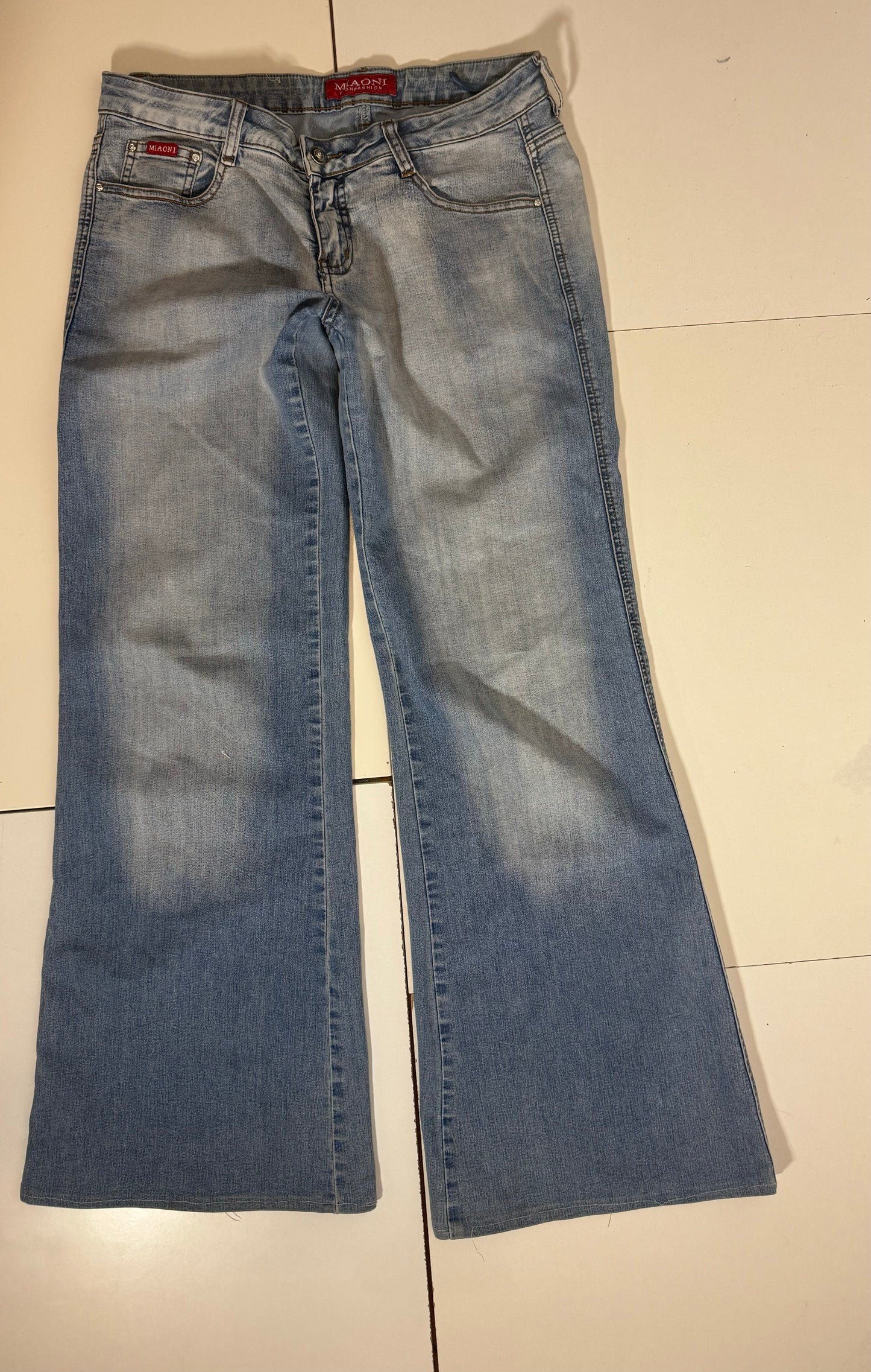 Lågmidjade jeans stl: M