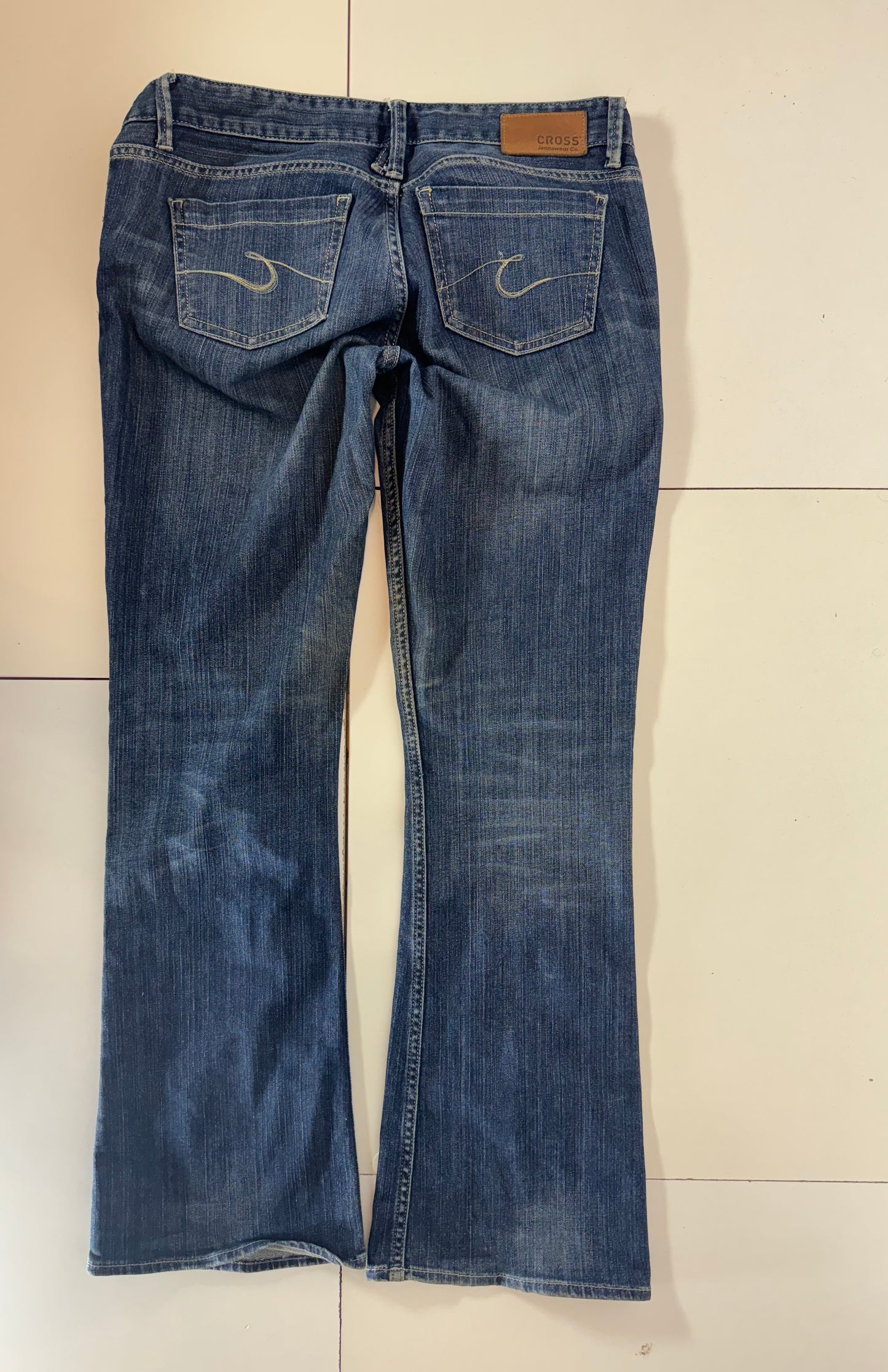 Lågmidjade jeans–stl: M