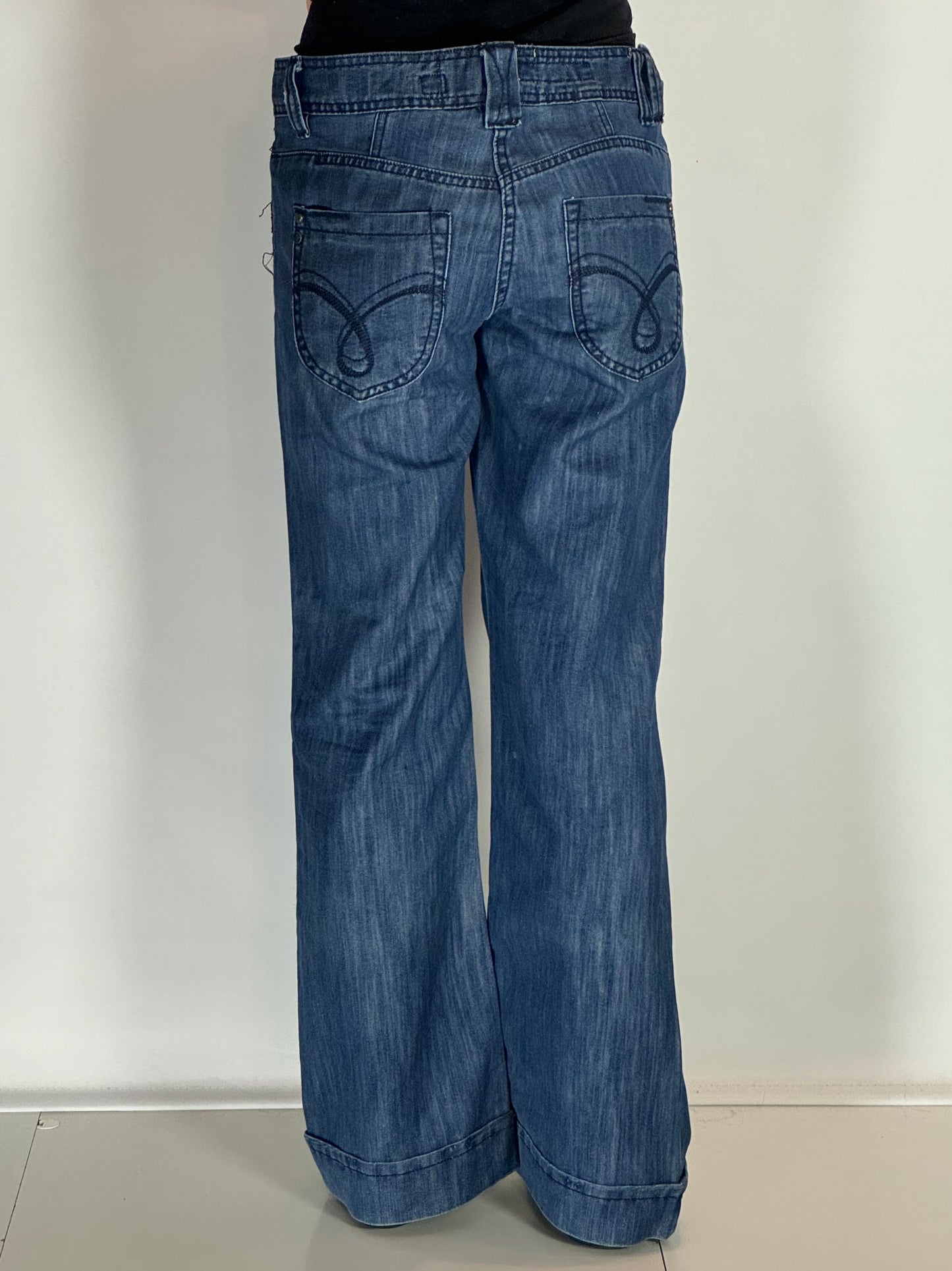 Lågmidjade jeans stl: L