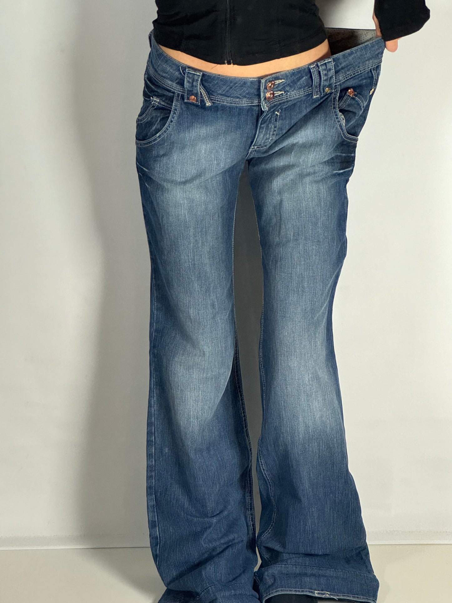 Lågmidjade jeans stl: L