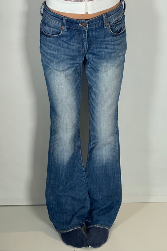 Lågmidjade jeans stl: M