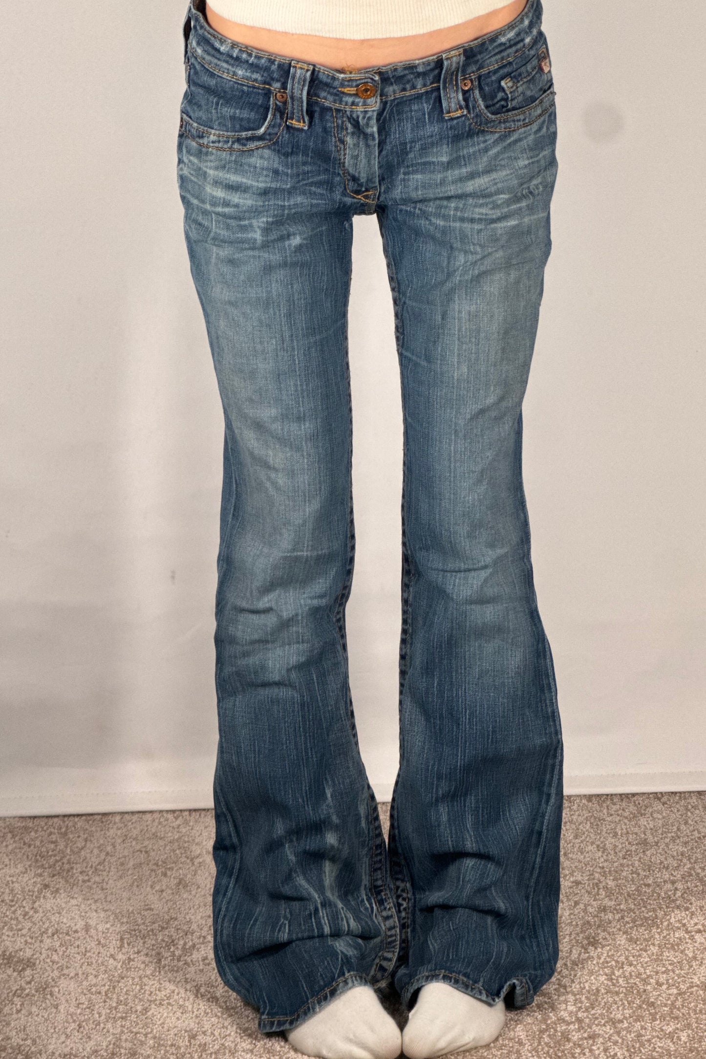 Lågmidjade jeans stl: M