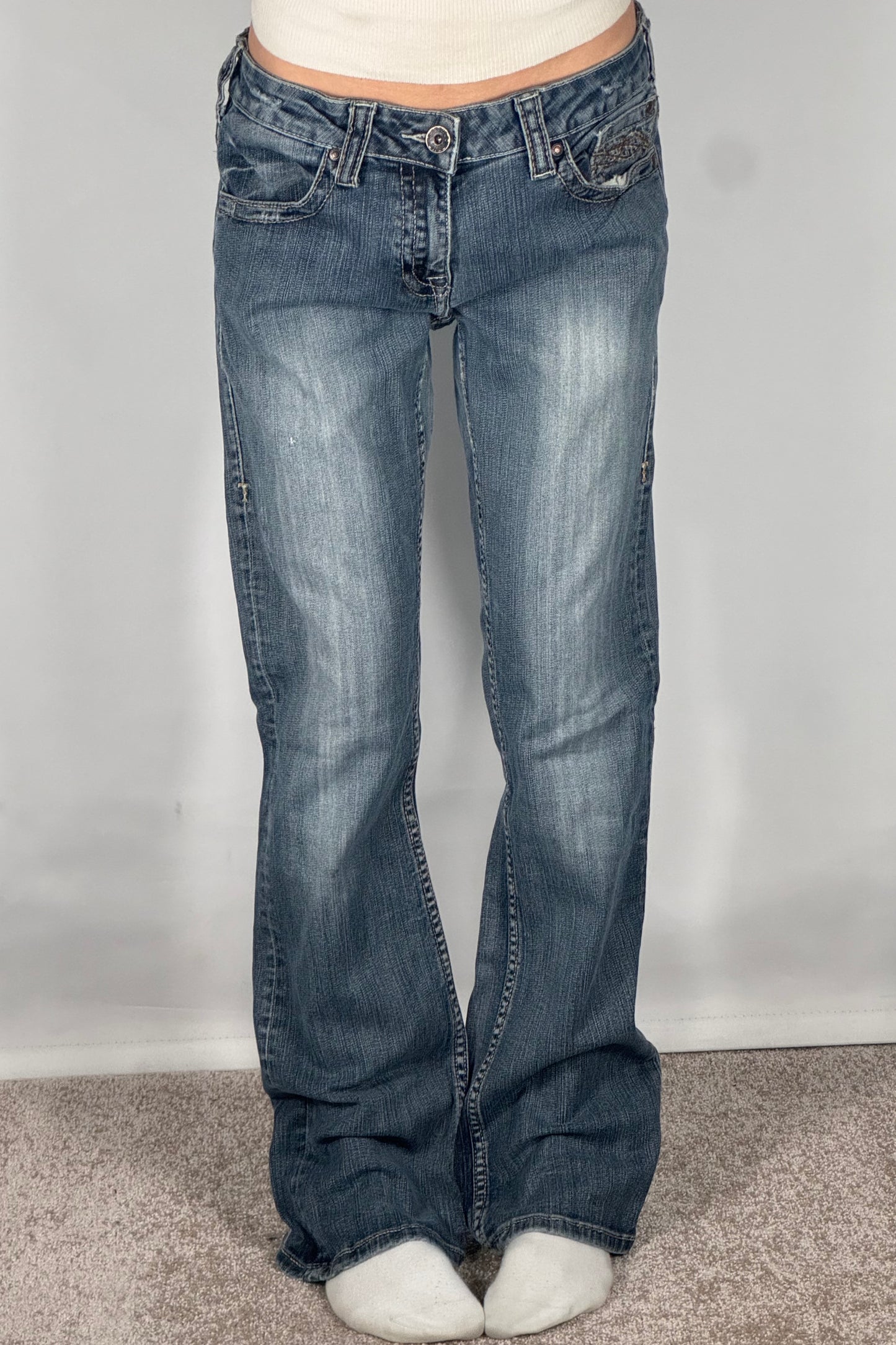 Lågmidjade jeans stl: M