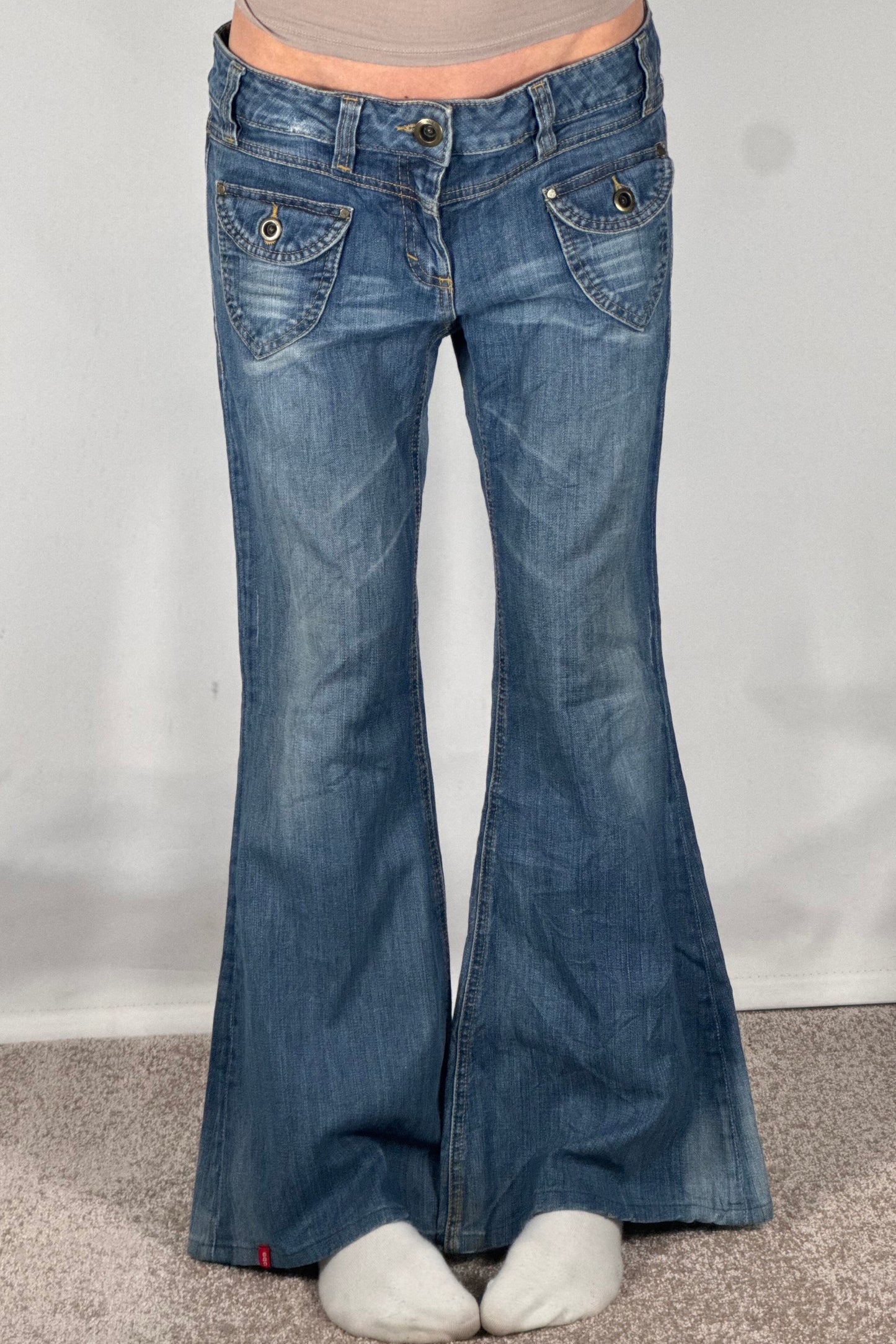 Lågmidjade jeans stl: M/L