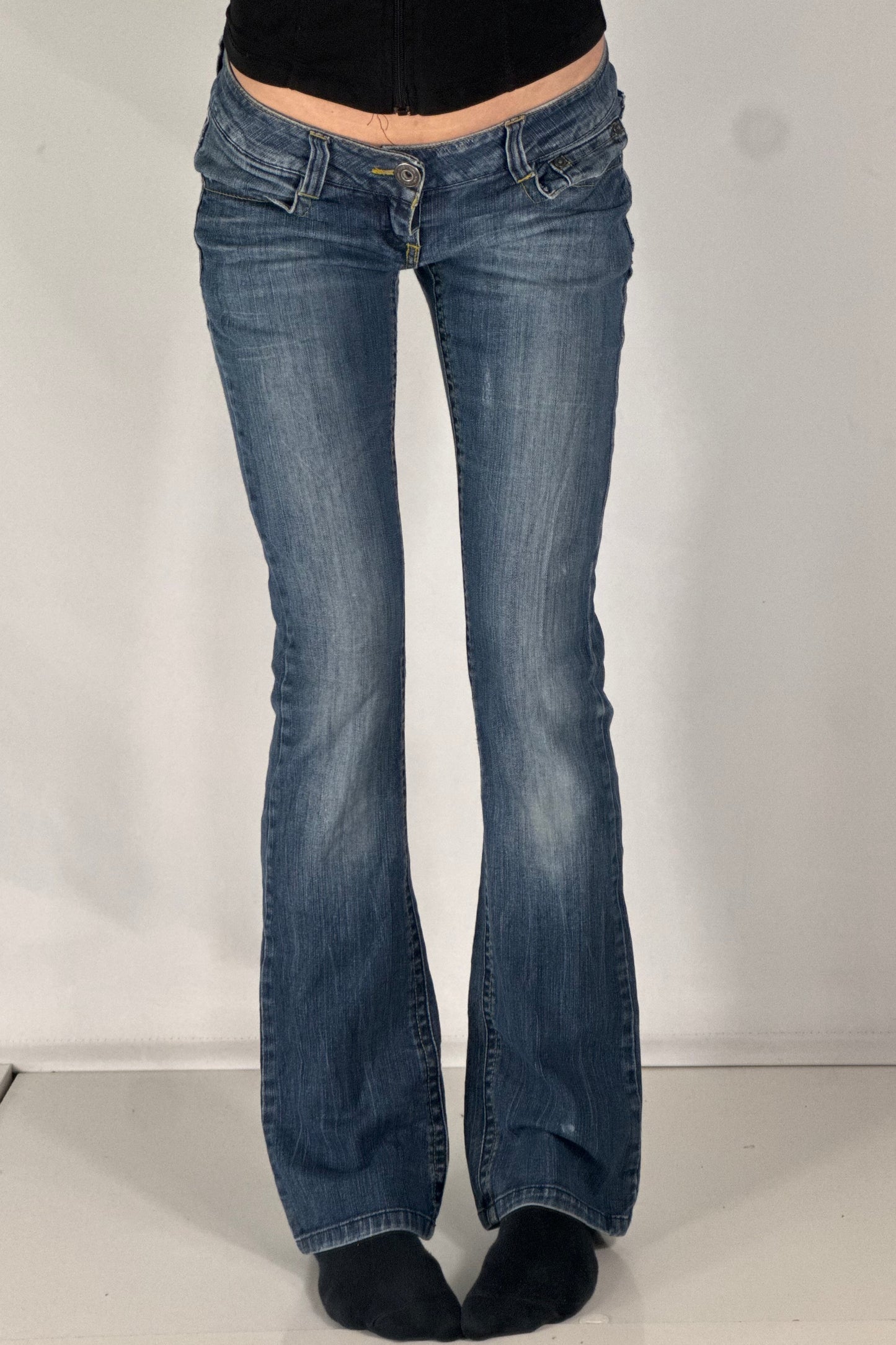 Lågmidjade jeans stl: S