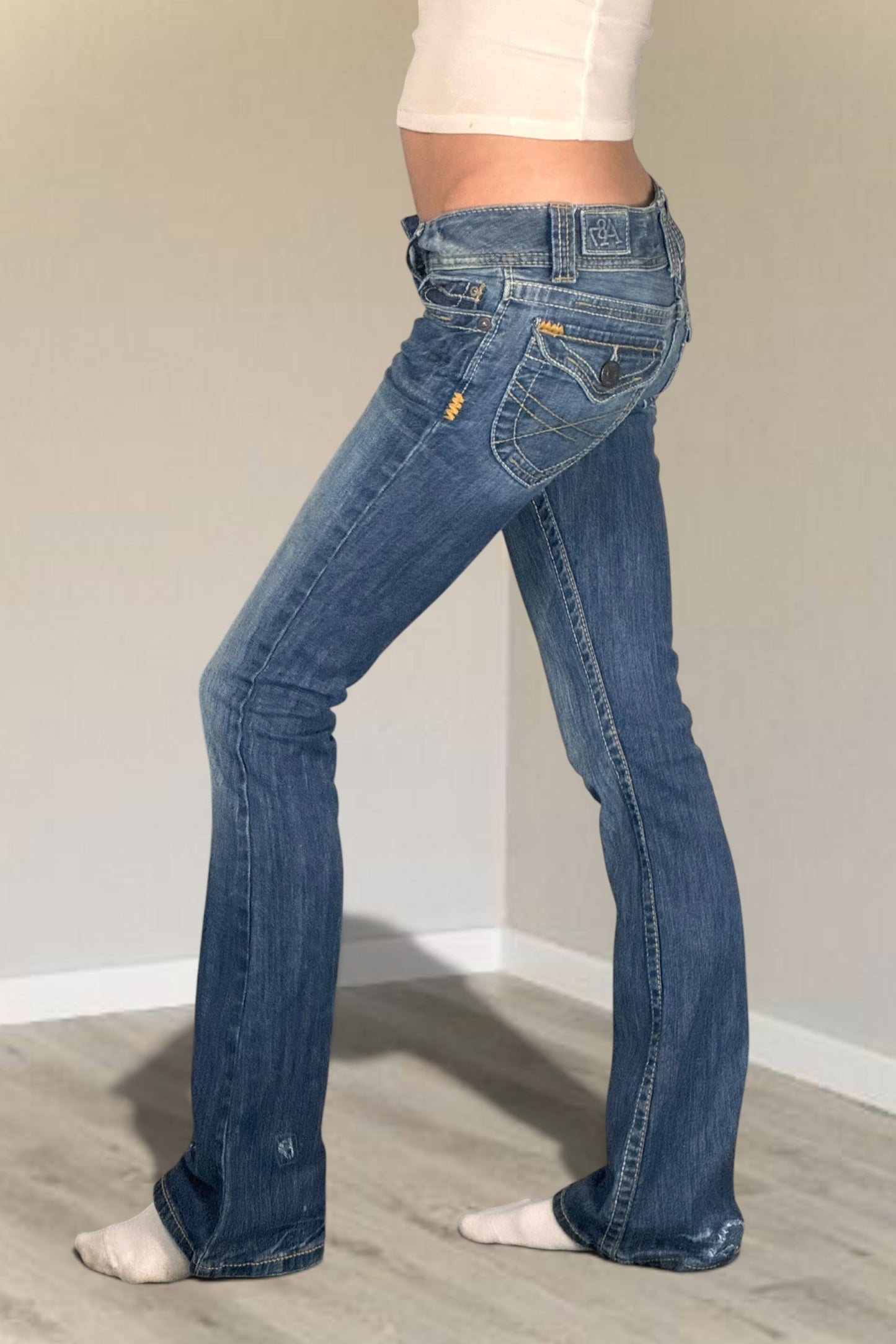 Lågmidjade jeans stl: (kopia 184)