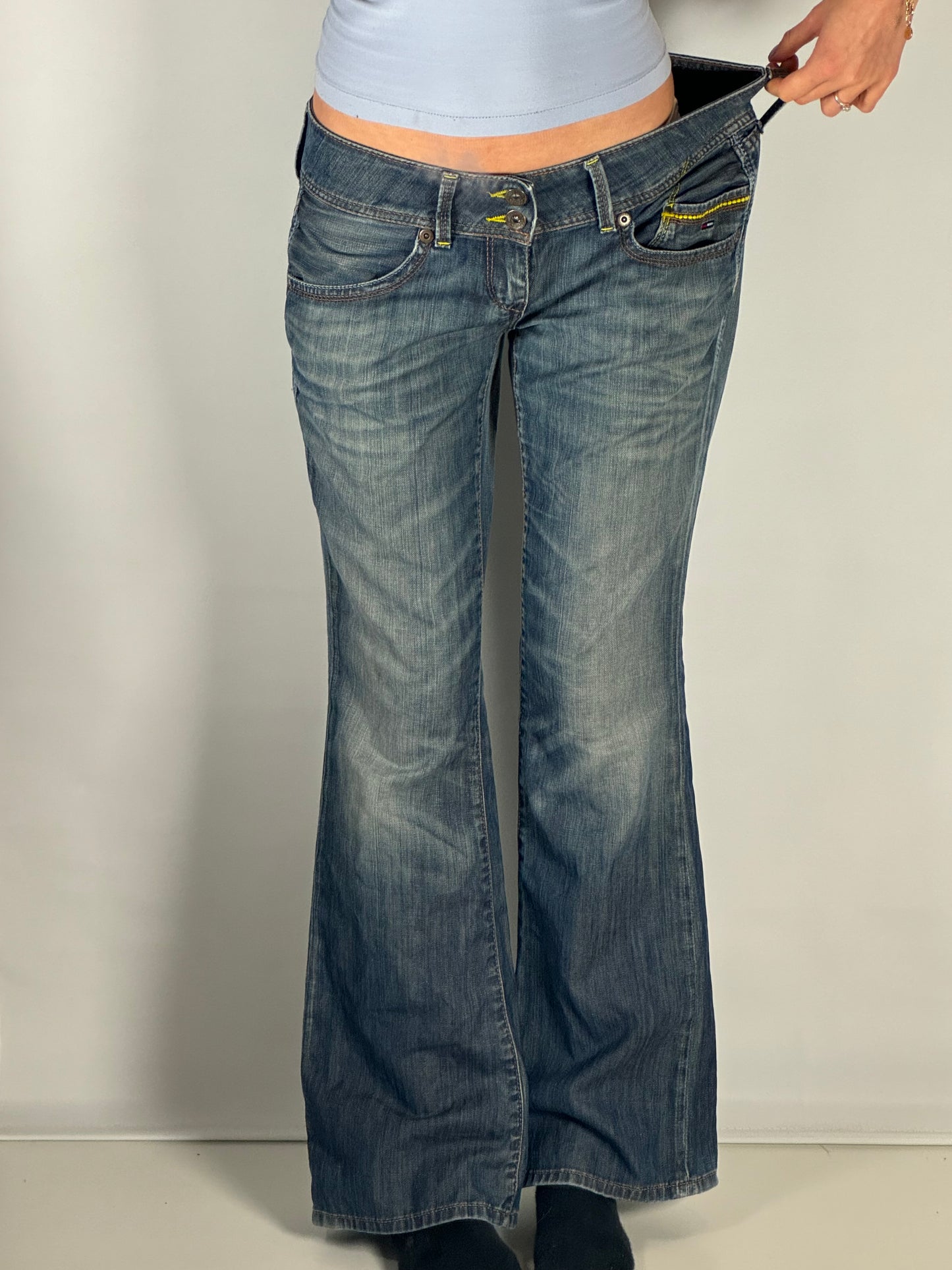 Lågmidjade jeans stl: M