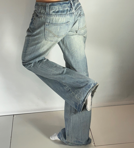 Lågmidjade jeans–stl: L