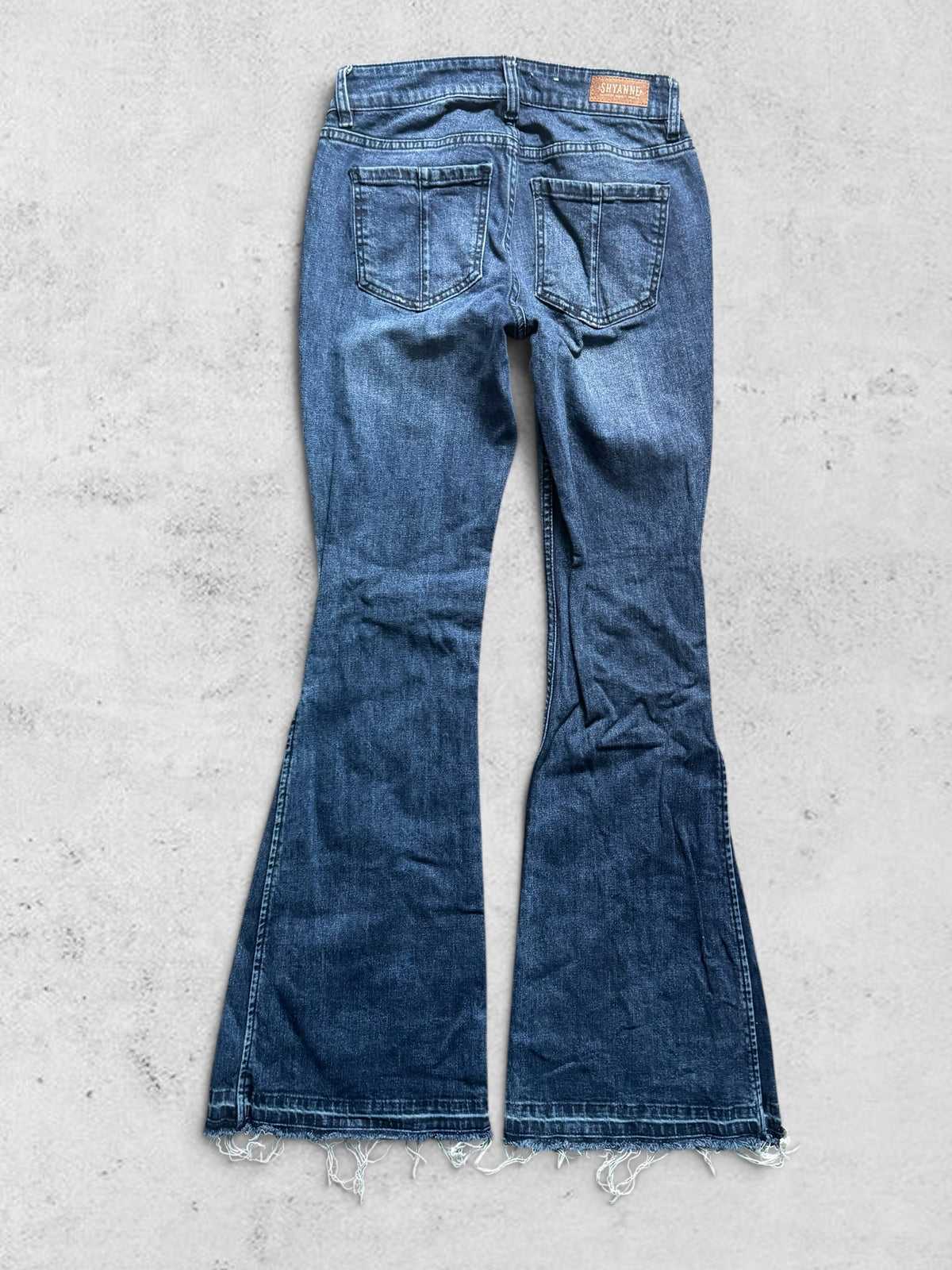 Utsvängda jeans stl: XXS