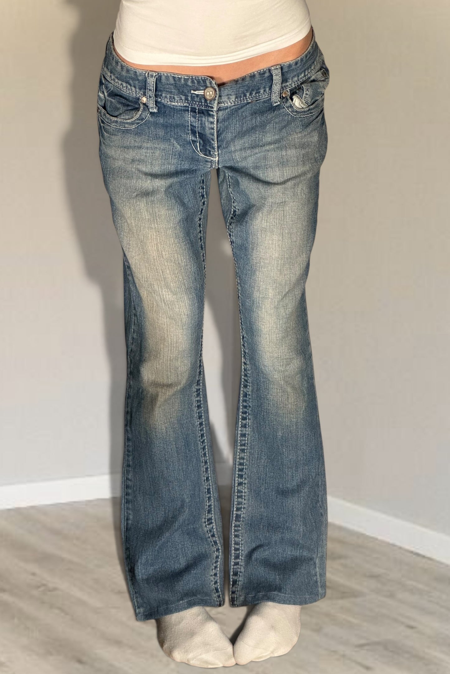 Lågmidjade jeans stl: M