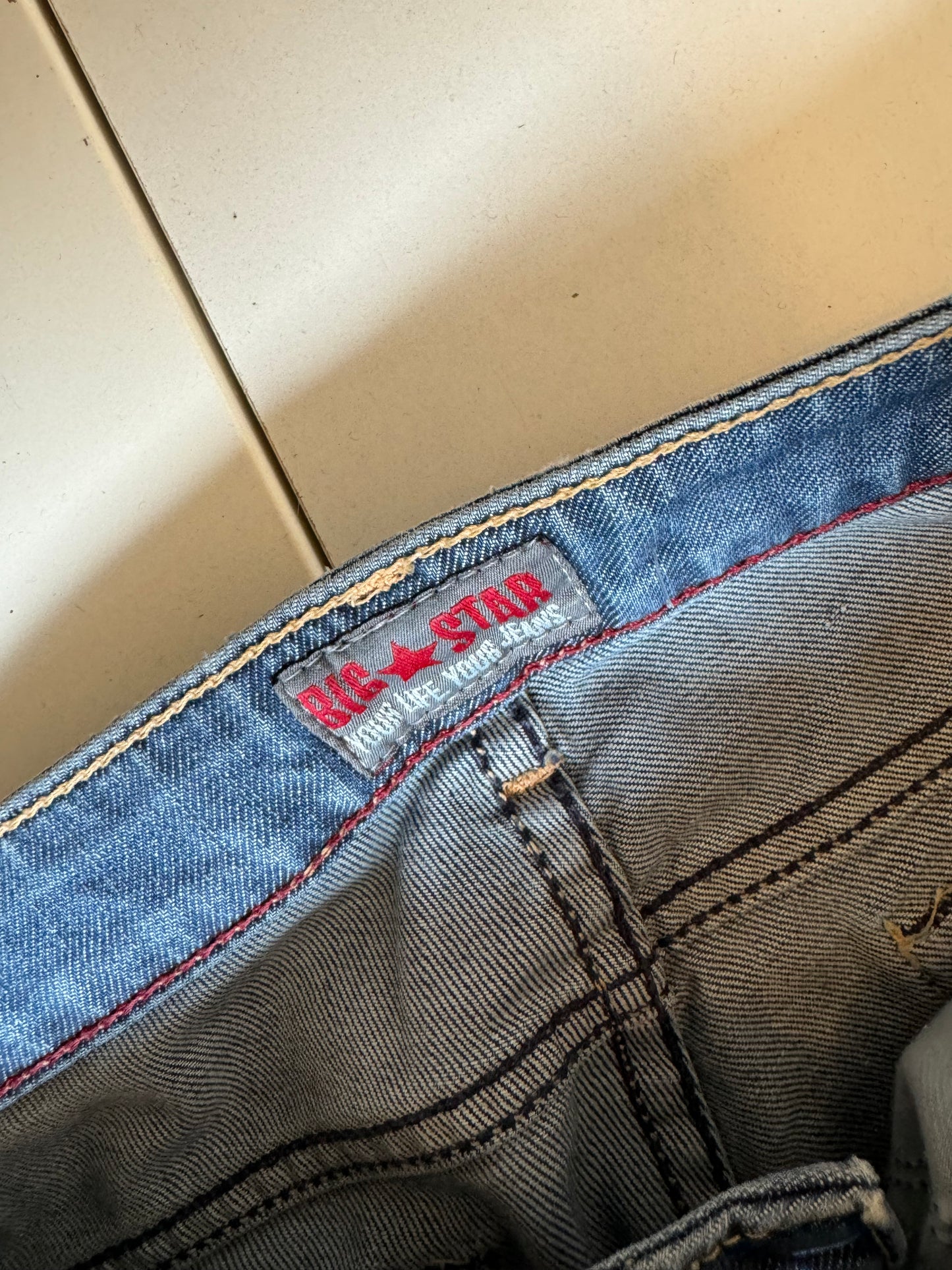 Lågmidjade jeans–stl: S