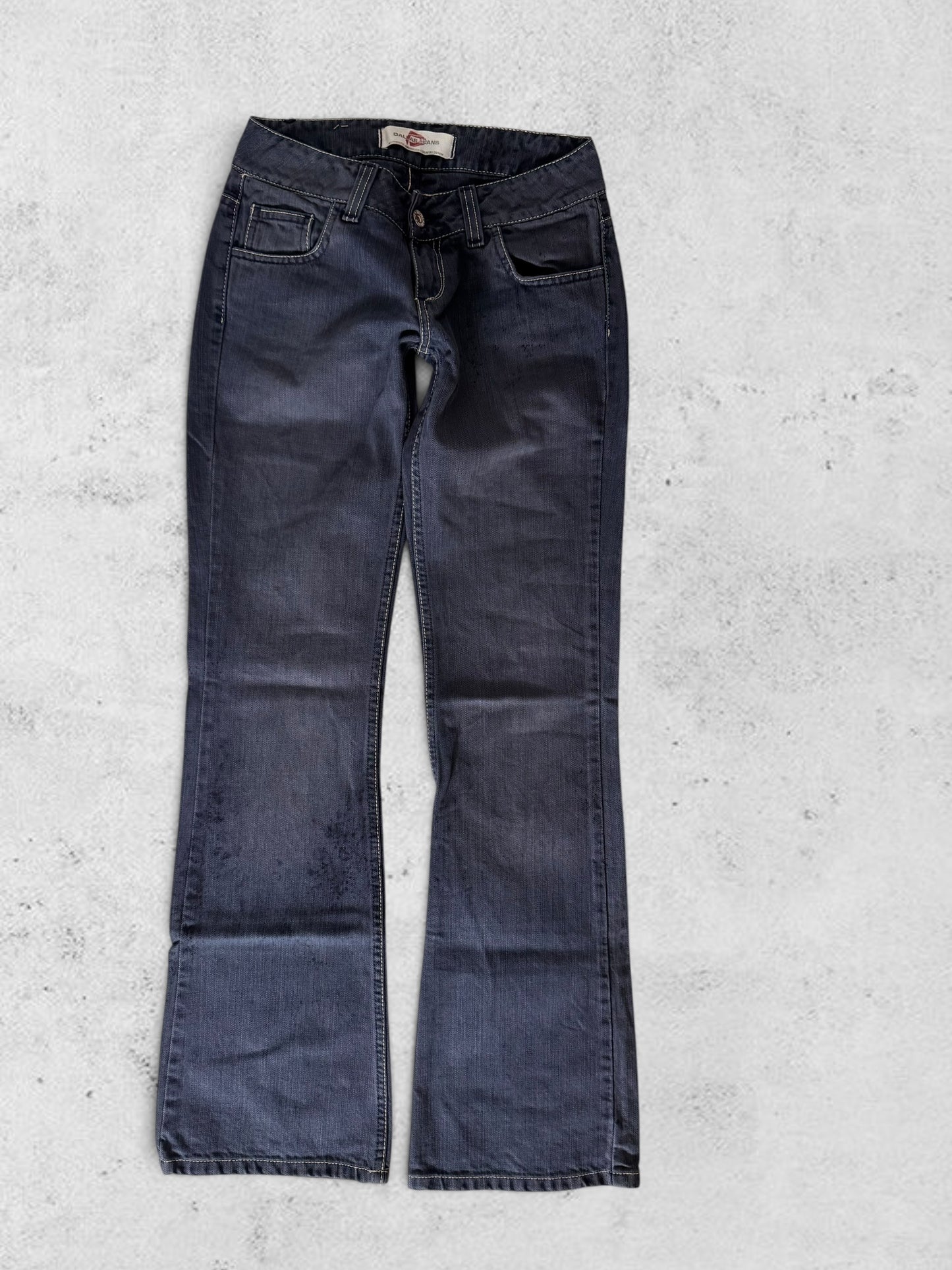 Low-waisted jeans size: XXS