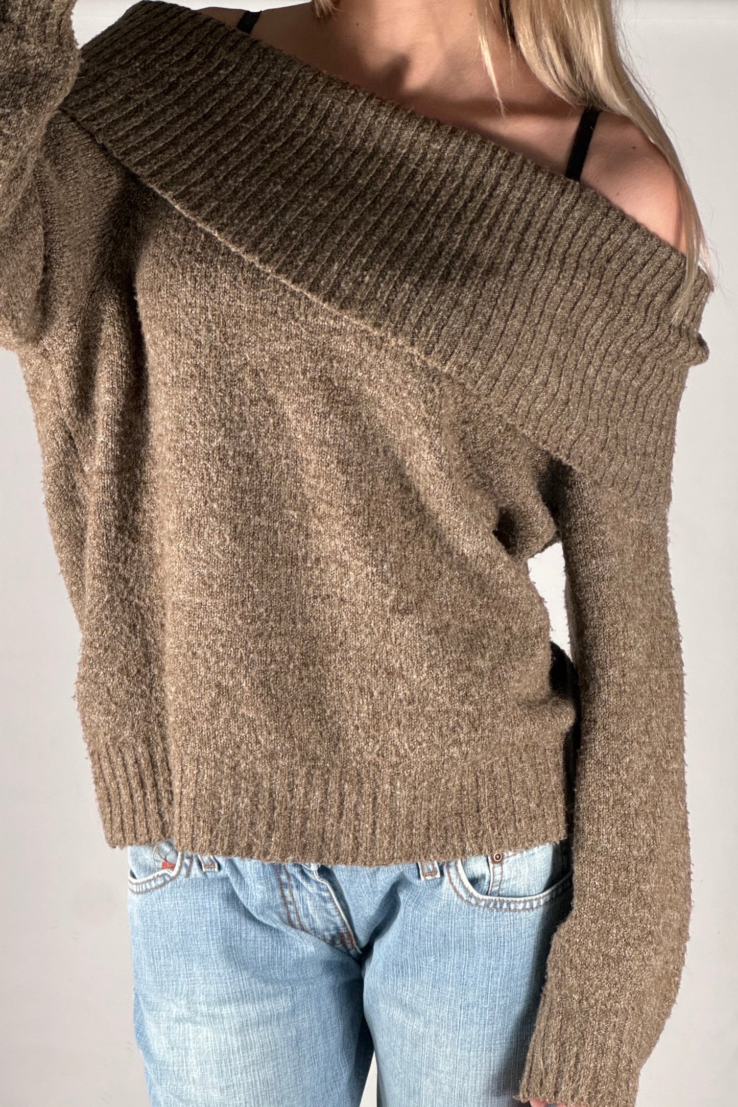 Off shoulder tröja stl: S