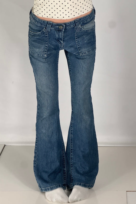 Lågmidjade jeans stl: M