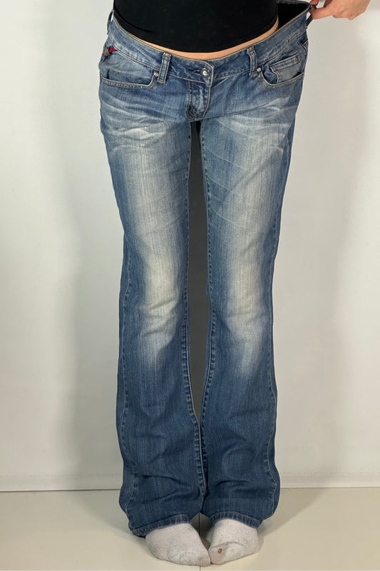 Lågmidjade jeans stl: M