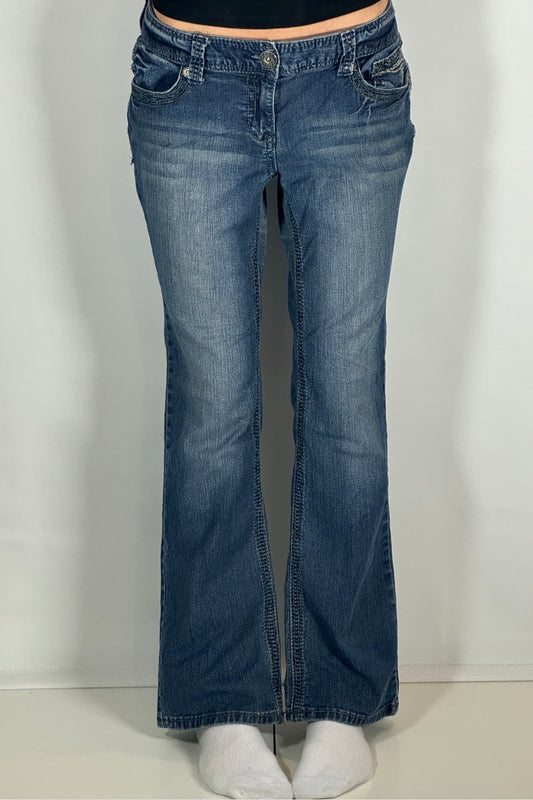 Lågmidjade jeans stl: M