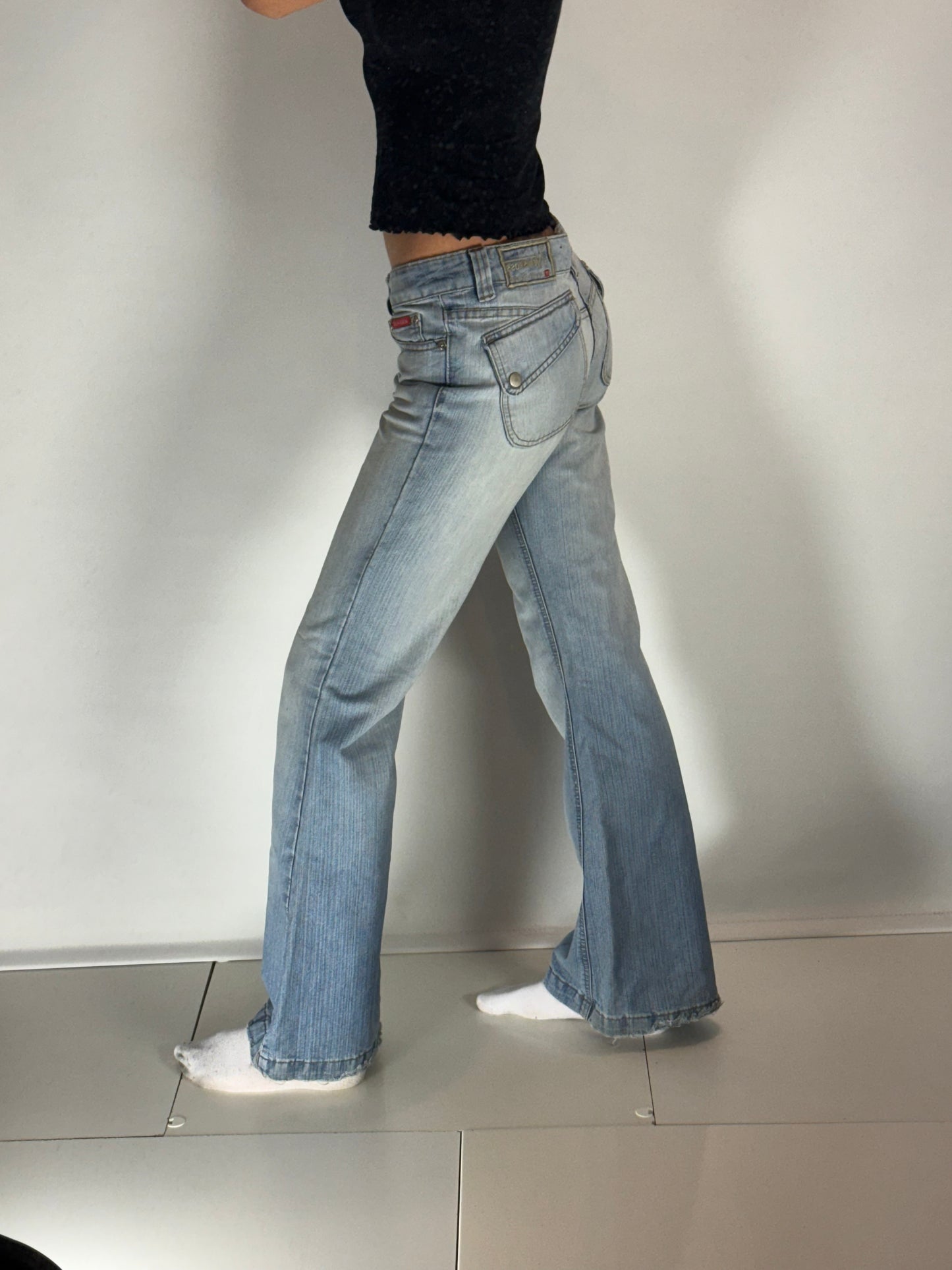 Lågmidjade jeans–stl: S