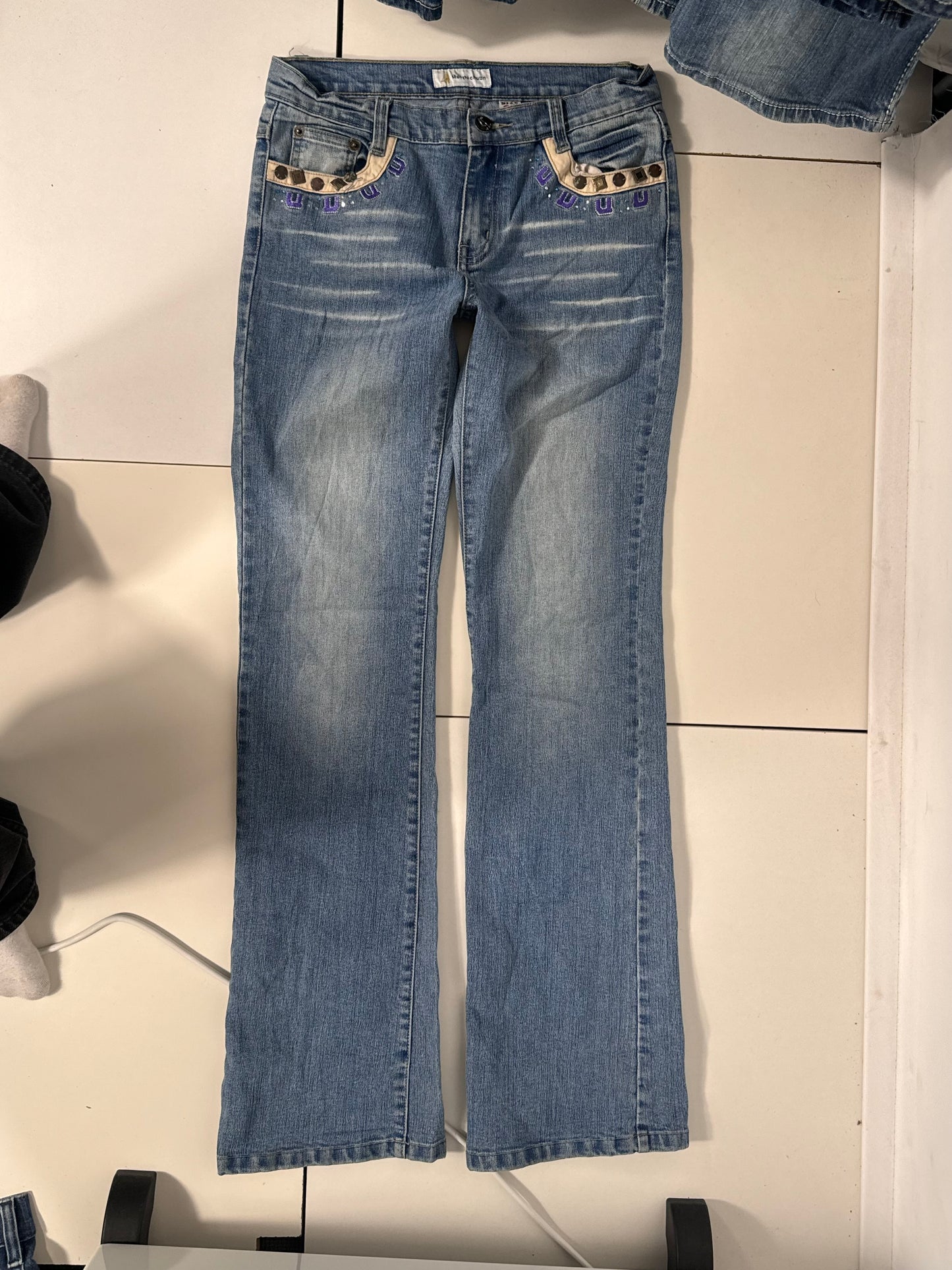 Utsvängda jeans stl: XS/S