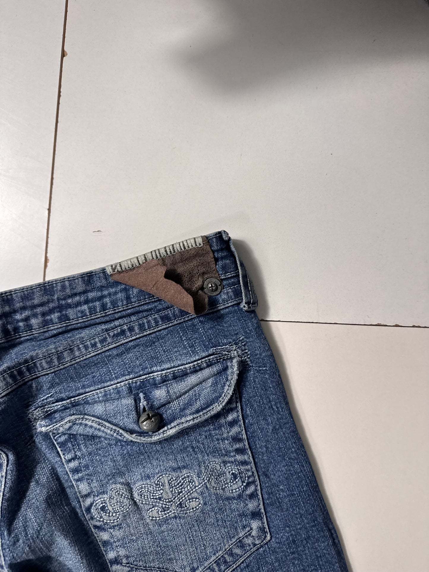 Lågmidjade jeans stl: M
