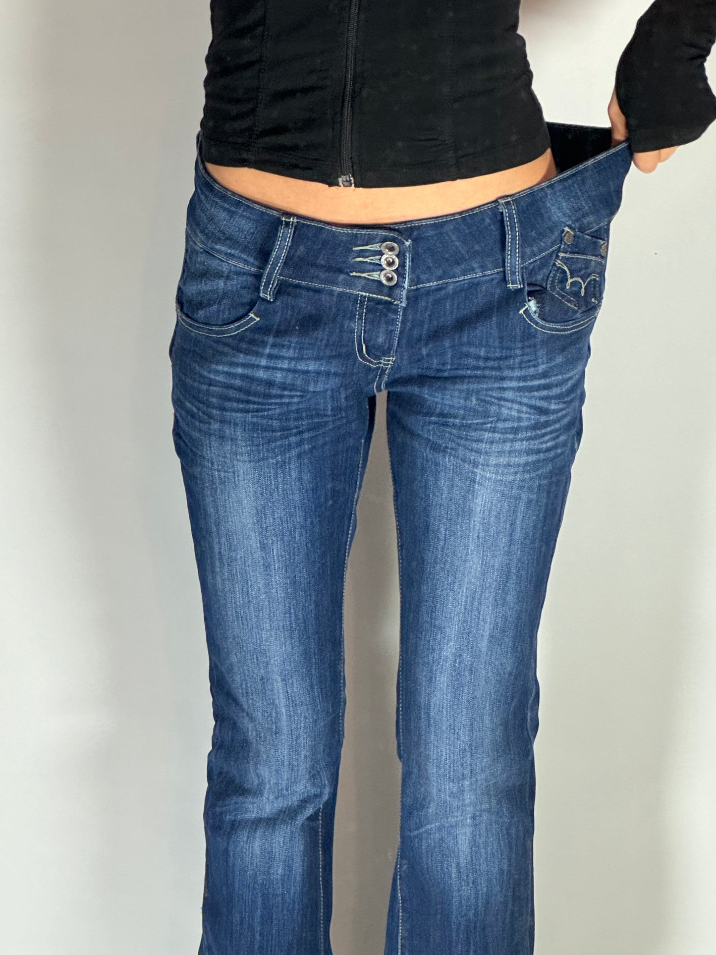 Lågmidjade jeans stl: M