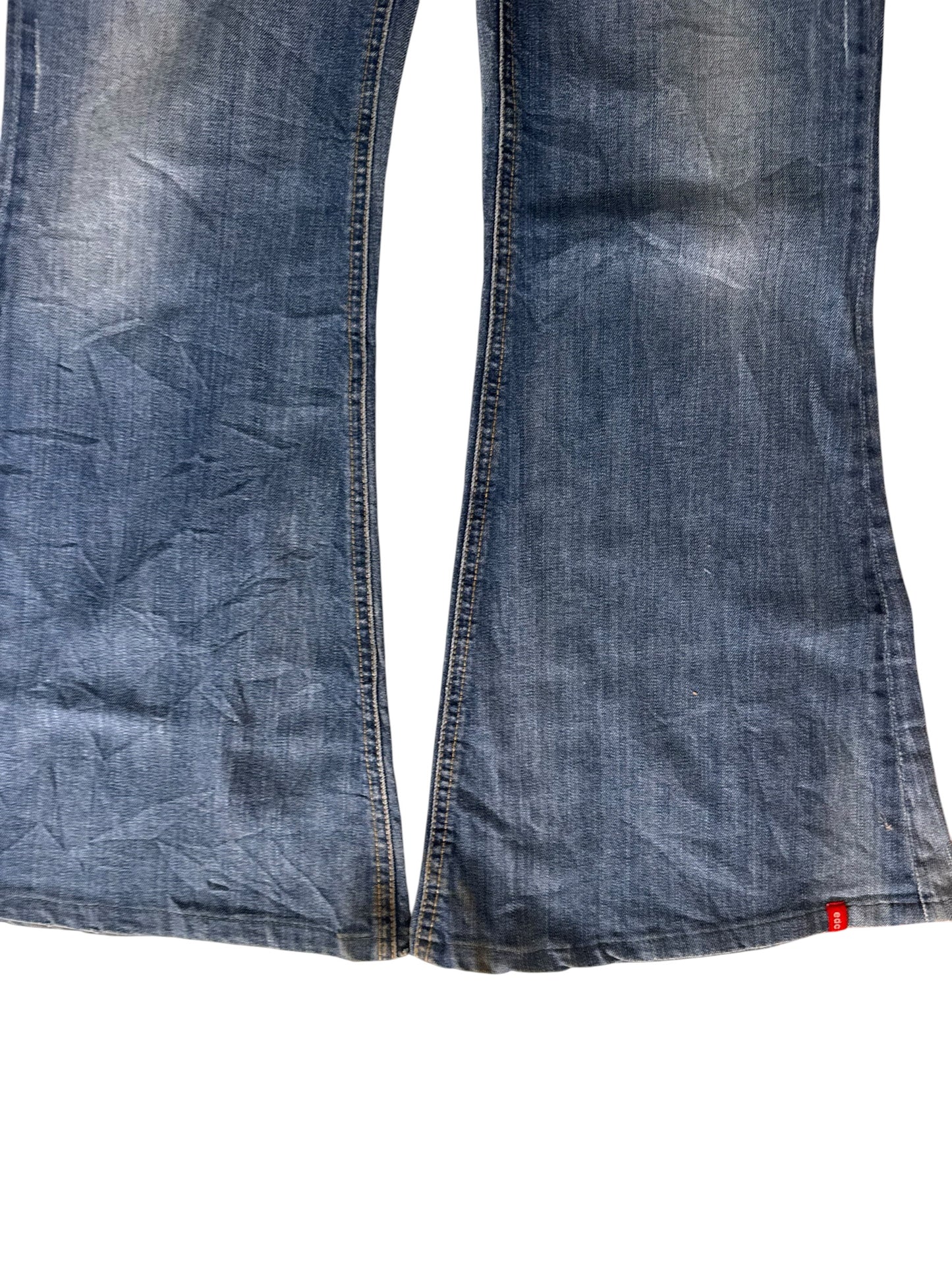 Low-rise jeans size: L