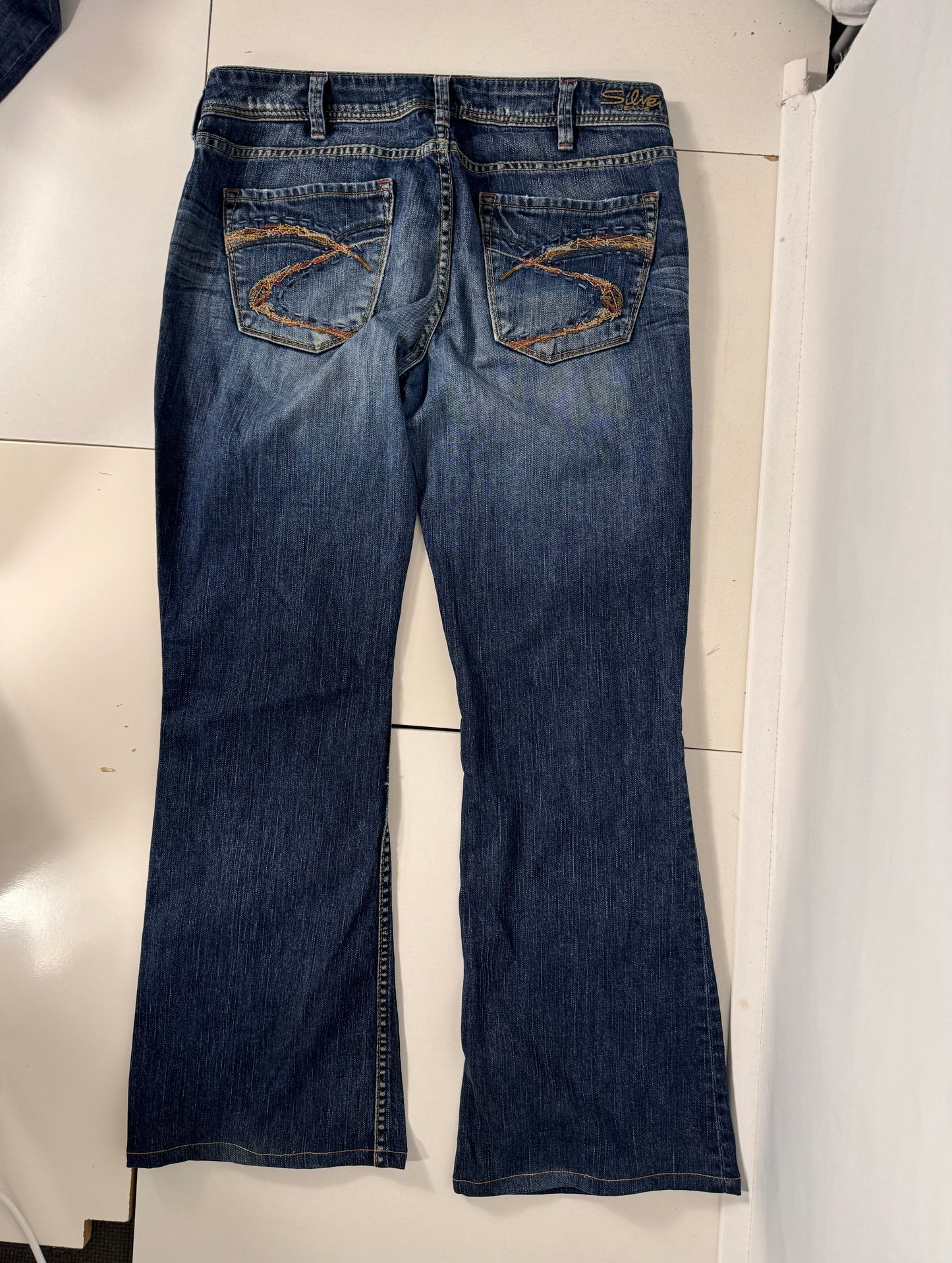 Lågmidjade jeans stl: M