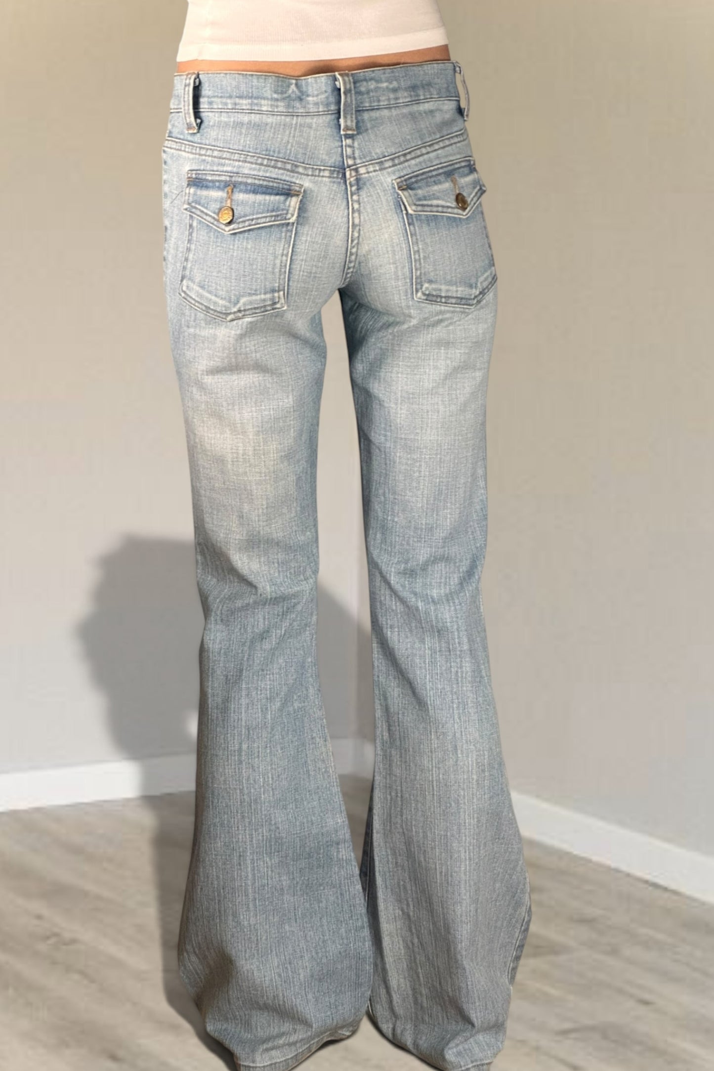 Utsvängda jeans stl: XS
