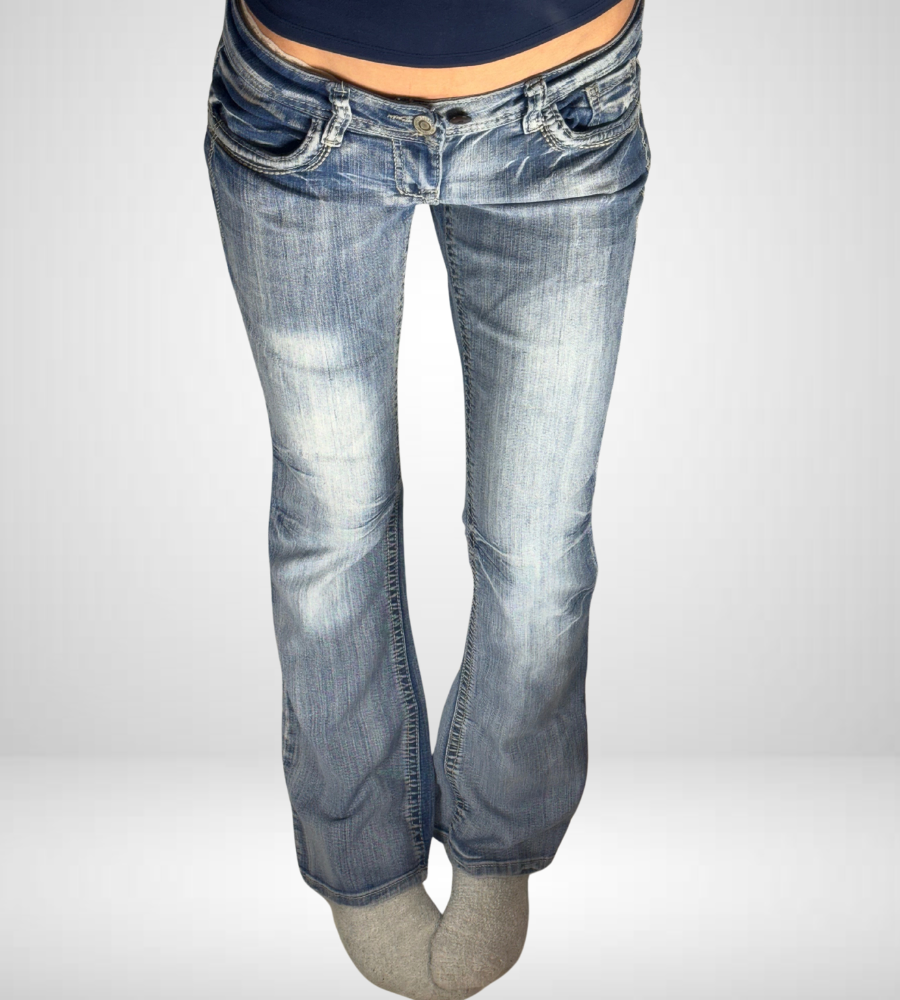 Lågmidjade jeans –stl: M