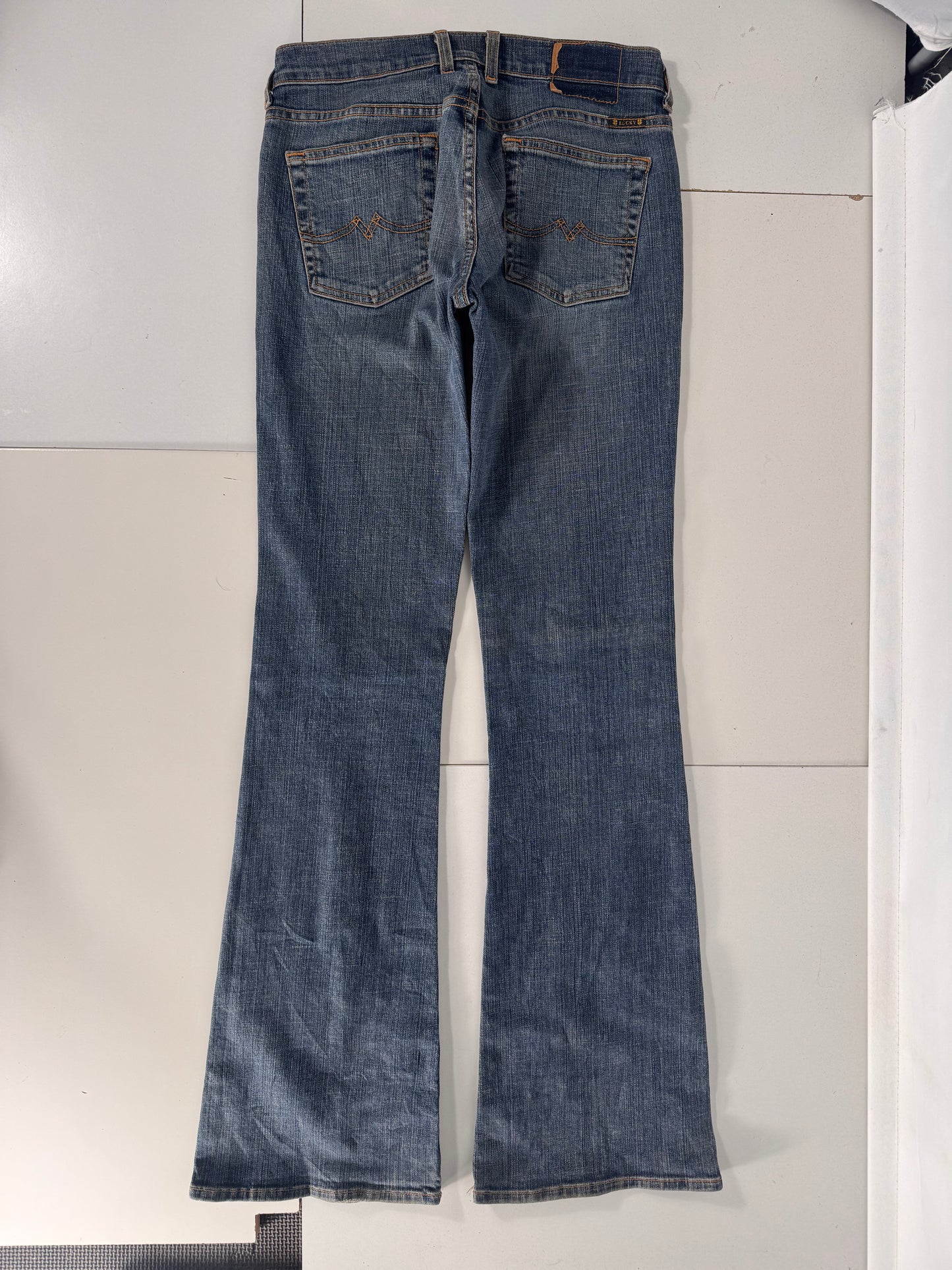 Utsvängda jeans stl: XS/S