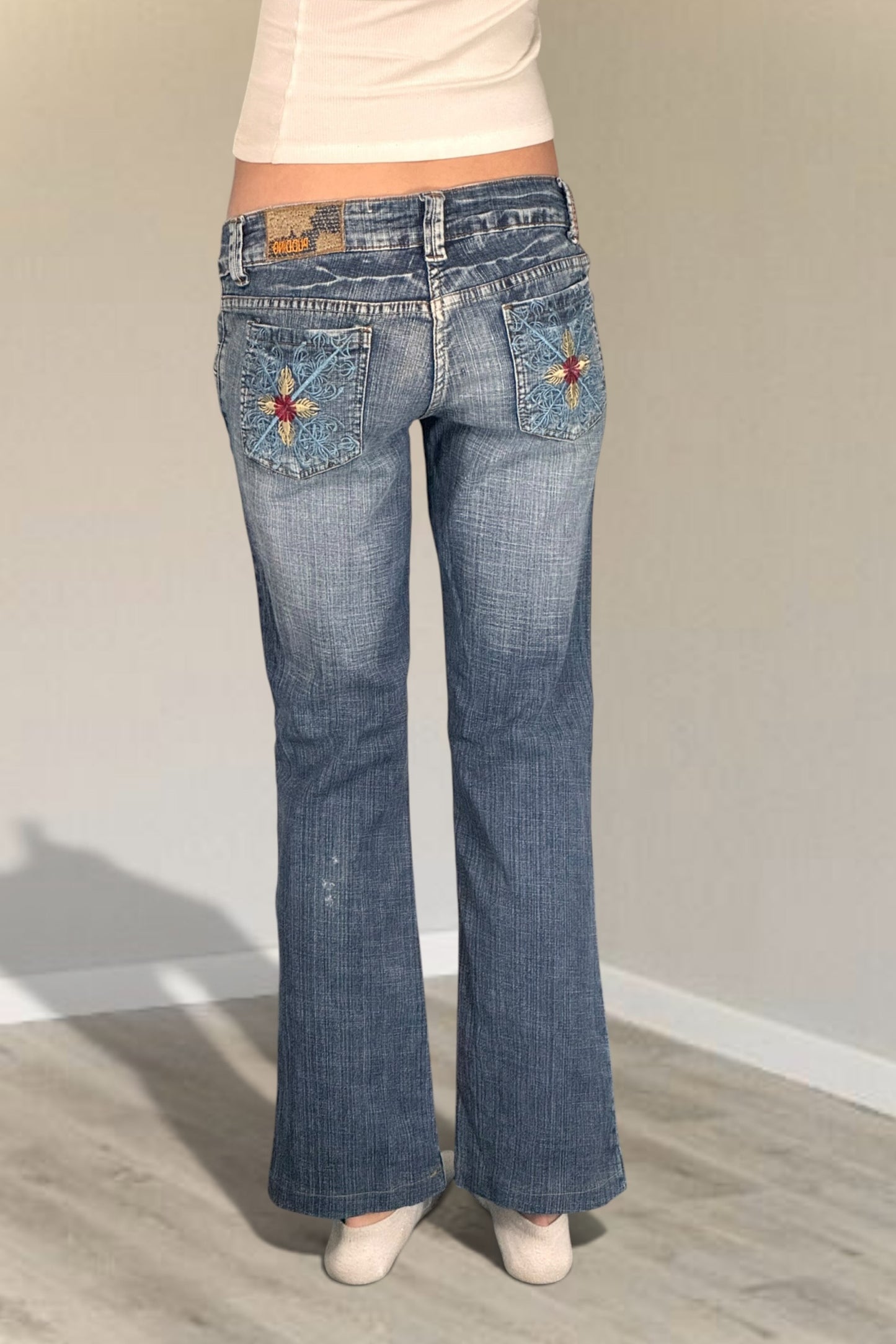 Lågmidjade jeans stl: (kopia 179)