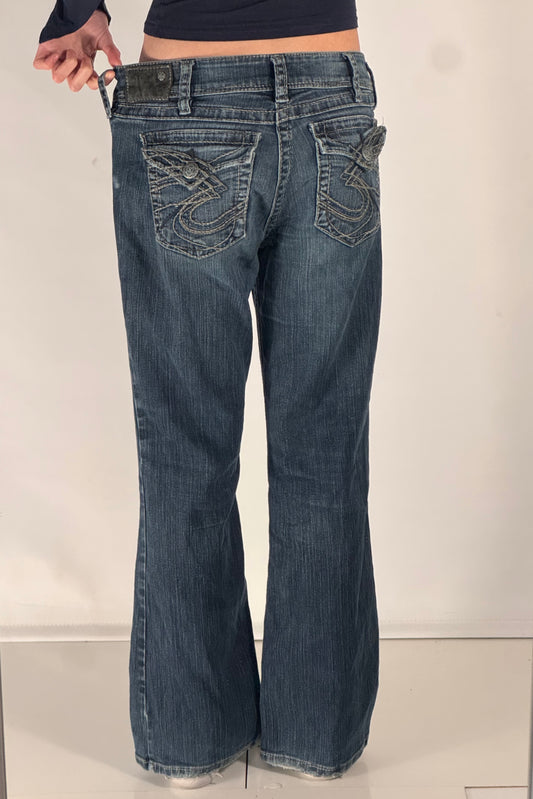 Lågmidjade jeans stl: M