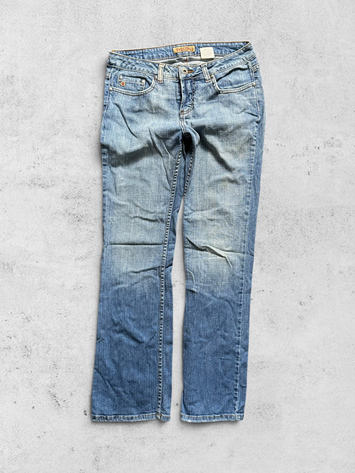 Utsvängda jeans stl: S