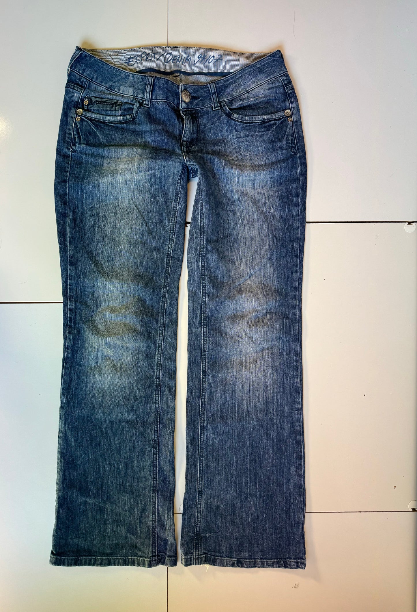 Lågmidjade jeans–stl: L