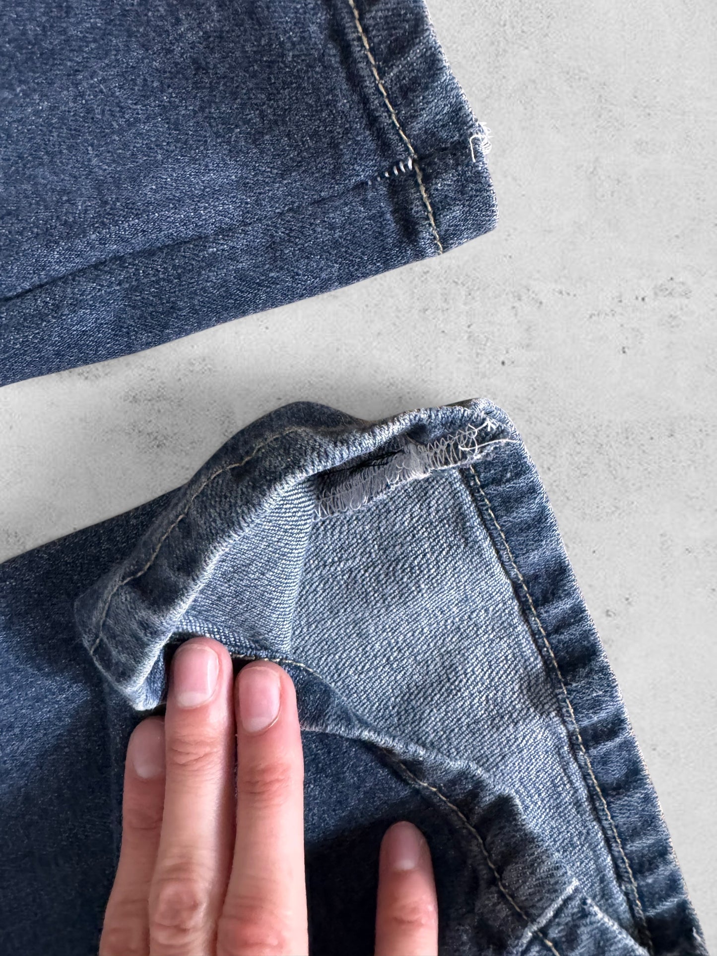Low-rise jeans size: M