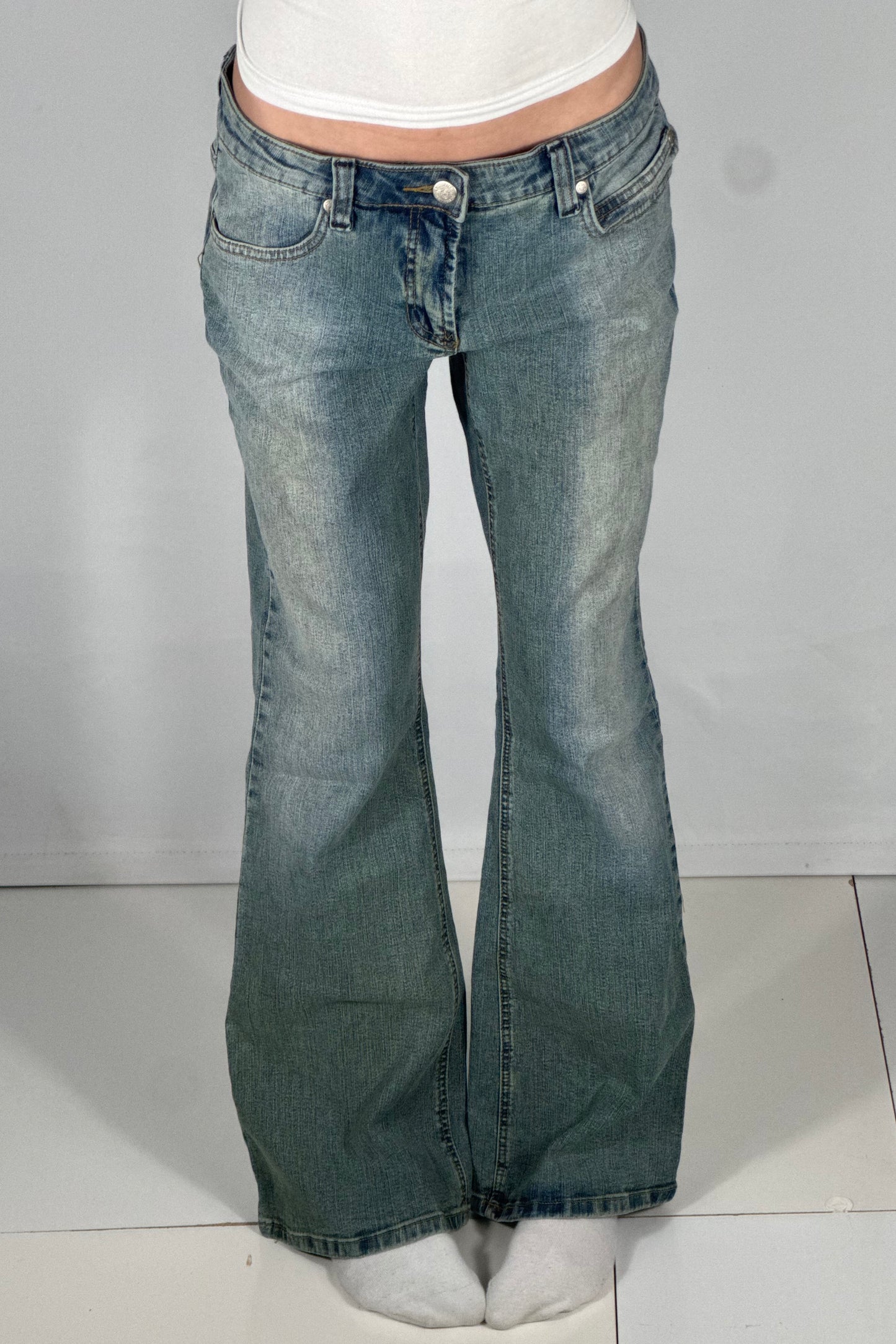 Lågmidjade jeans stl: M