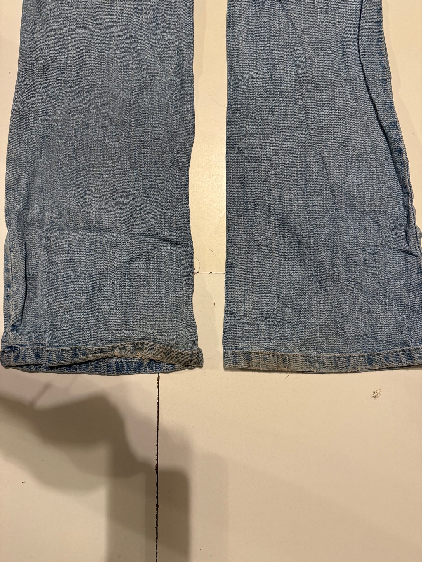 Lågmidjade jeans–stl: M