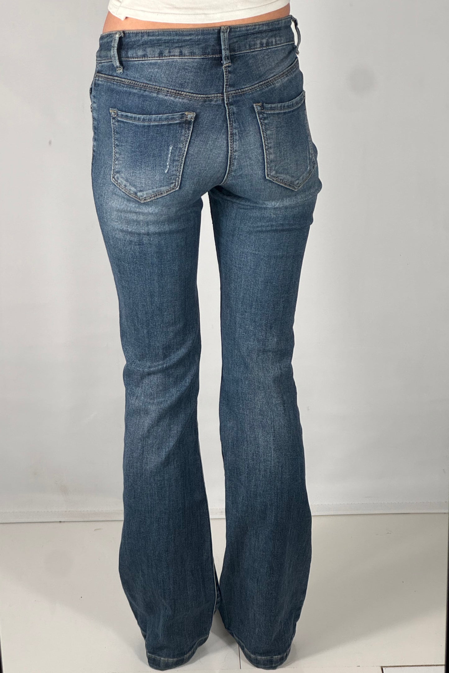 Utsvängda jeans stl: XS