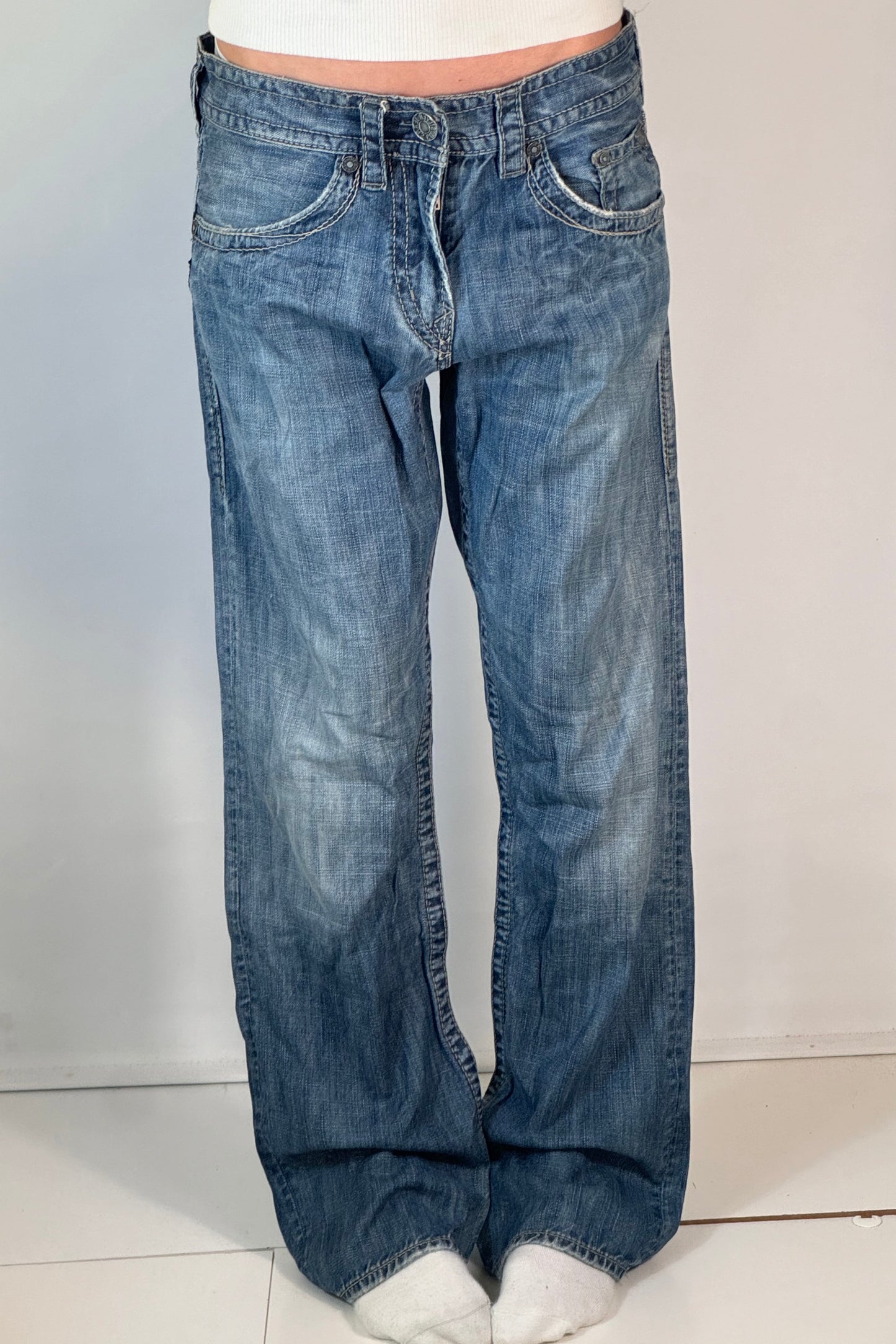 Jeans stl: M